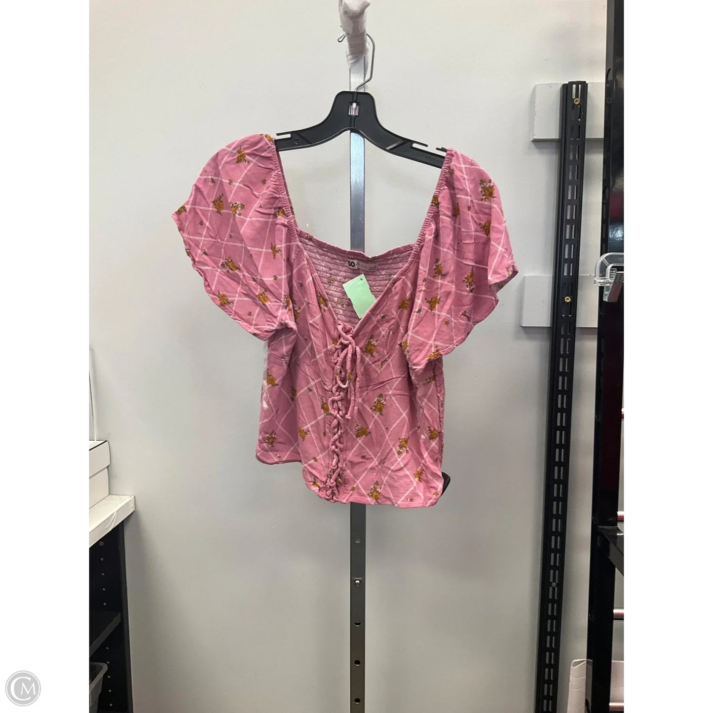 Top Short Sleeve By So In Pink, Size: L