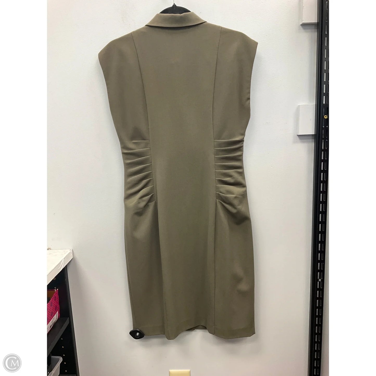 Dress Casual Short By Calvin Klein In Green, Size: 6