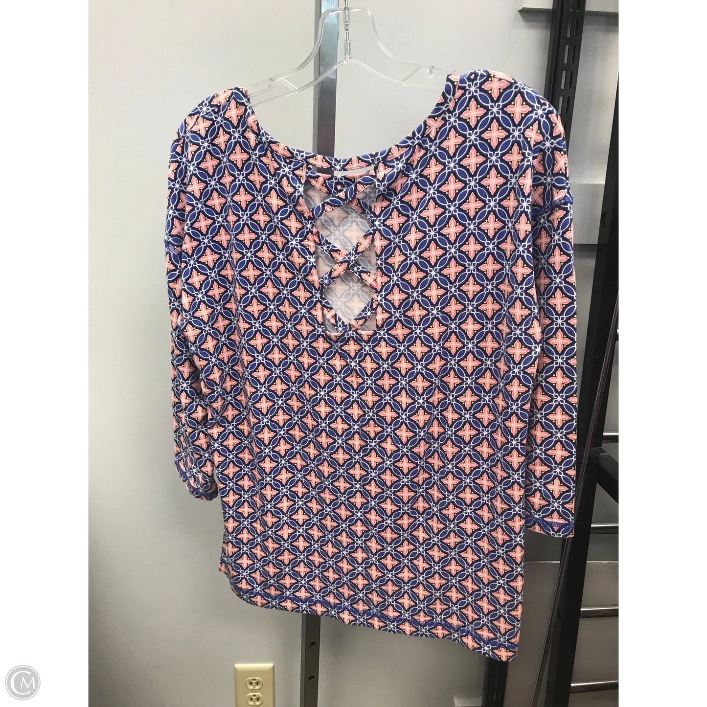Top 3/4 Sleeve By Talbots In Geometric Pattern, Size: M