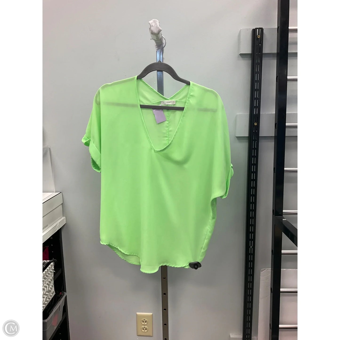 Top Short Sleeve By Lush In Green, Size: S