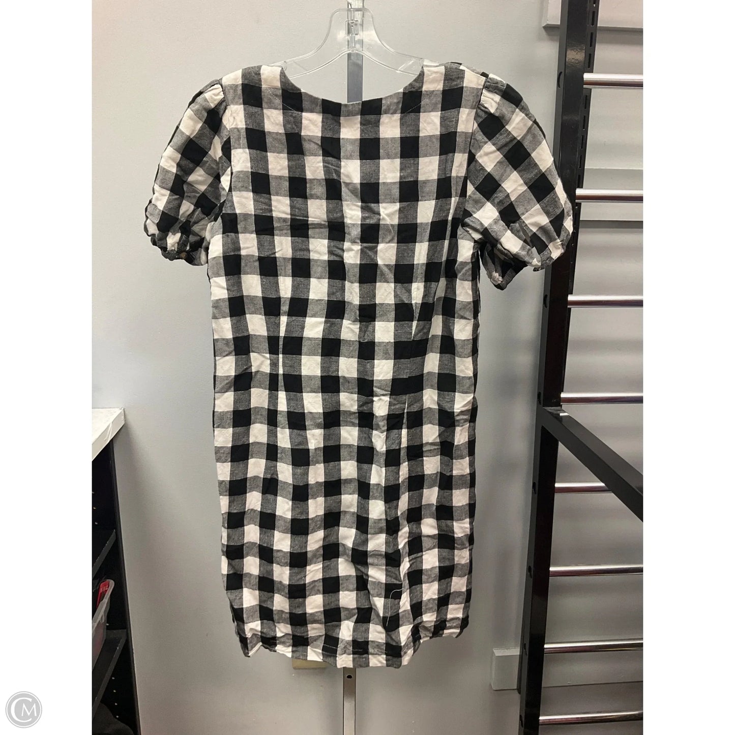 Dress Casual Short By Loft In Checkered Pattern, Size: 4p