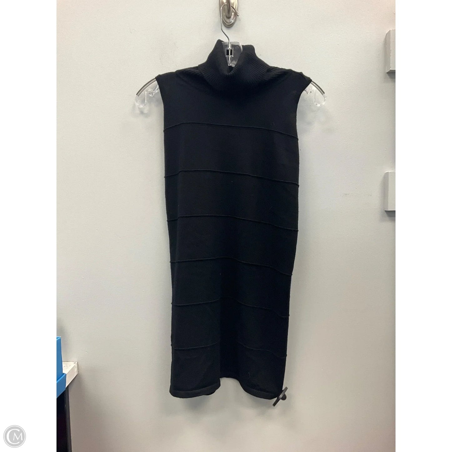 Top Sleeveless By Clothes Mentor In Black, Size: L