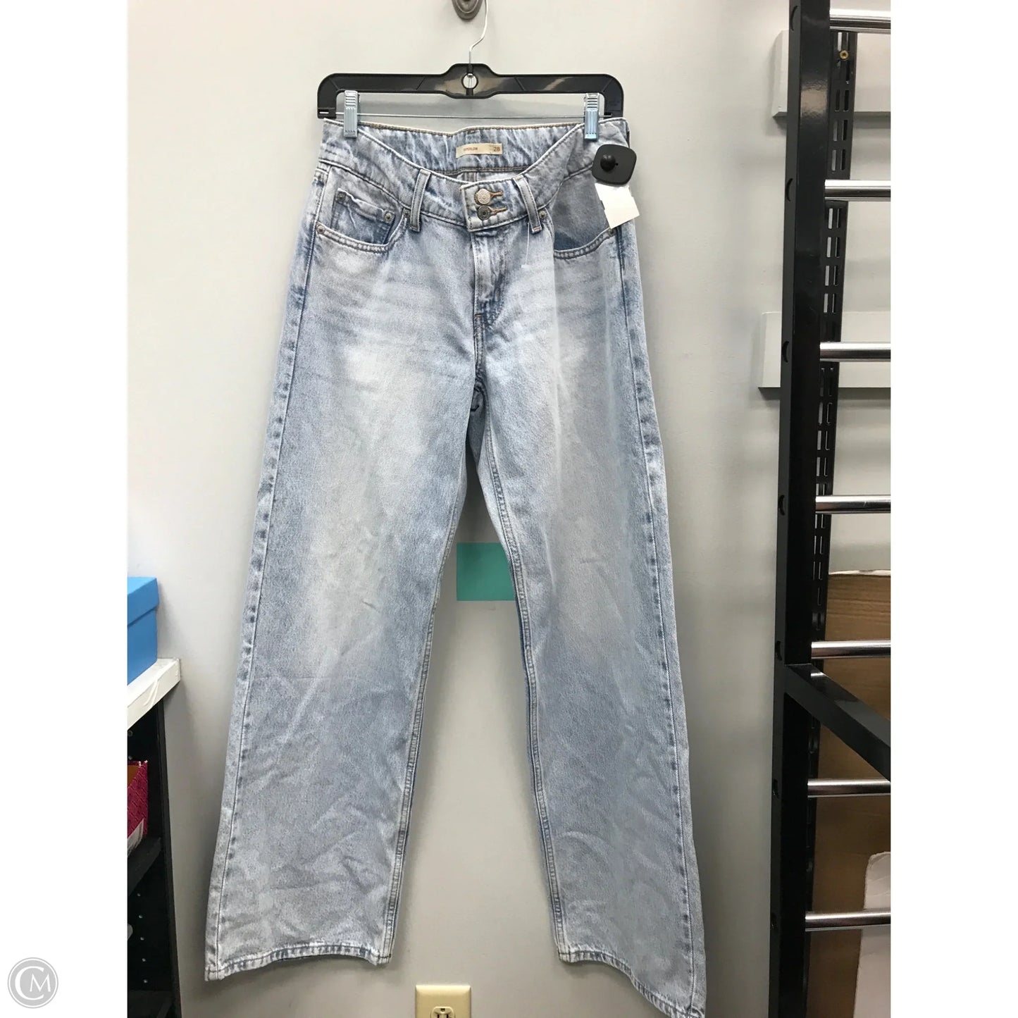 Jeans Wide Leg By Levis In Blue, Size: 6