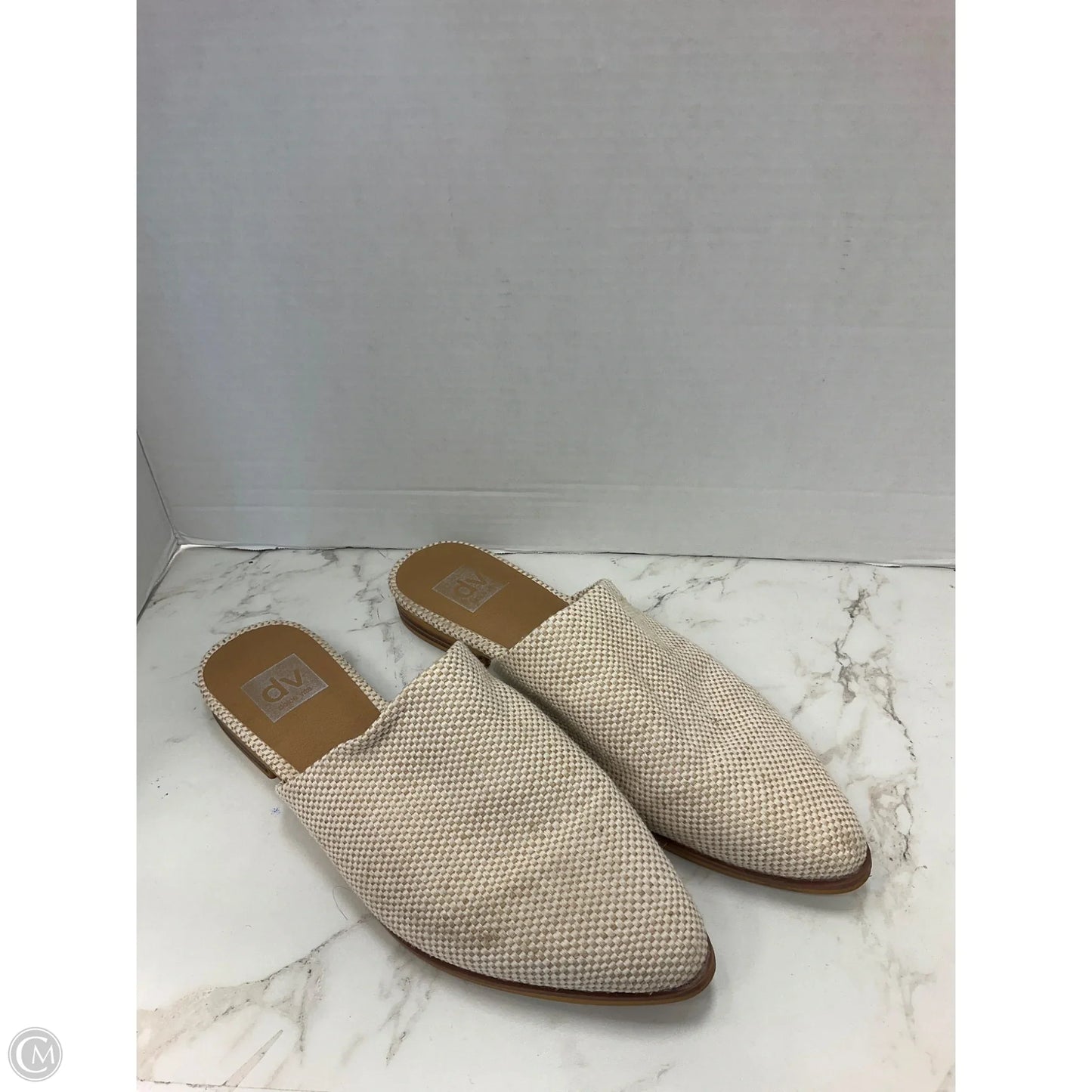 Shoes Flats By Dolce Vita In Cream, Size: 10
