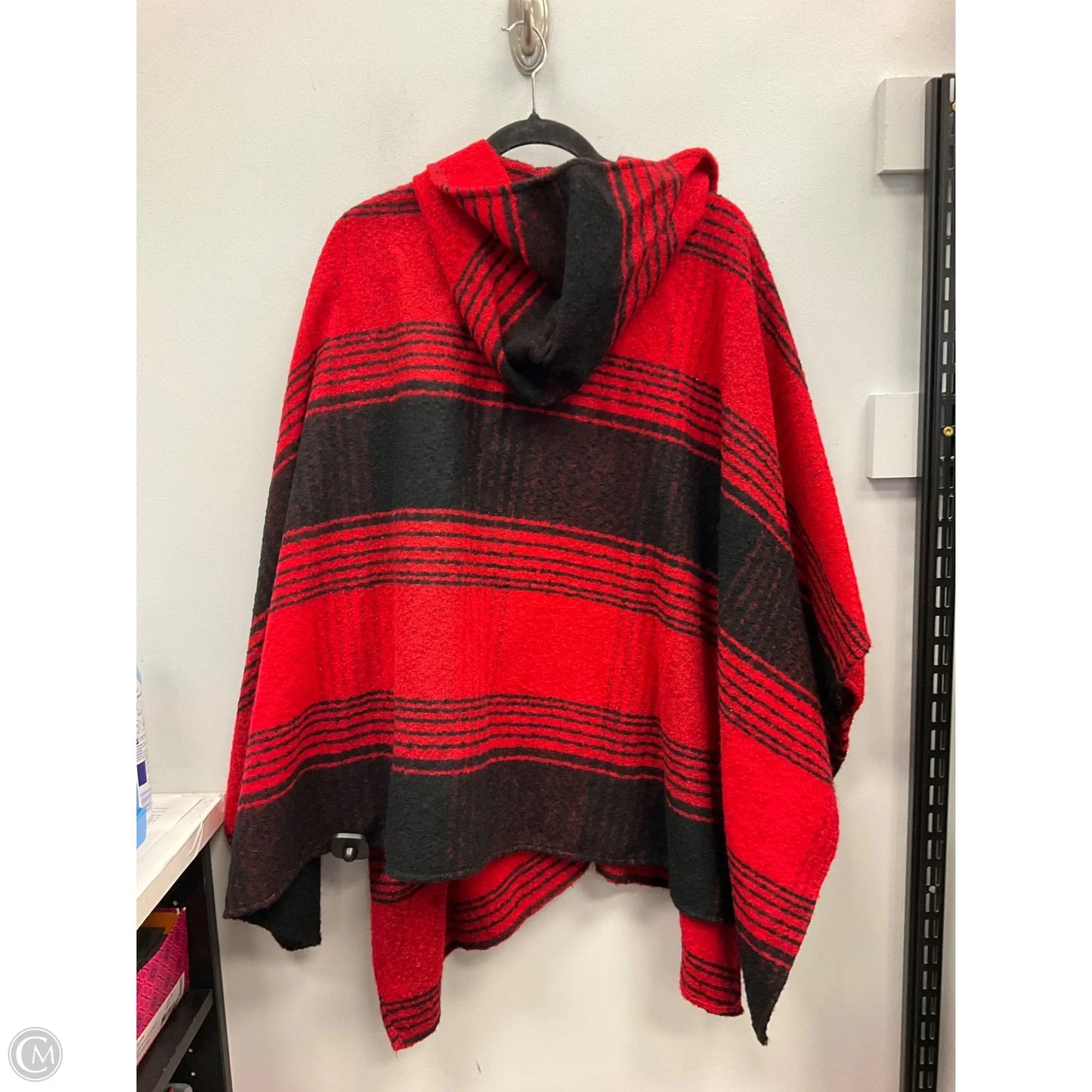 Shawl By Express In Black & Red, Size: Osfm