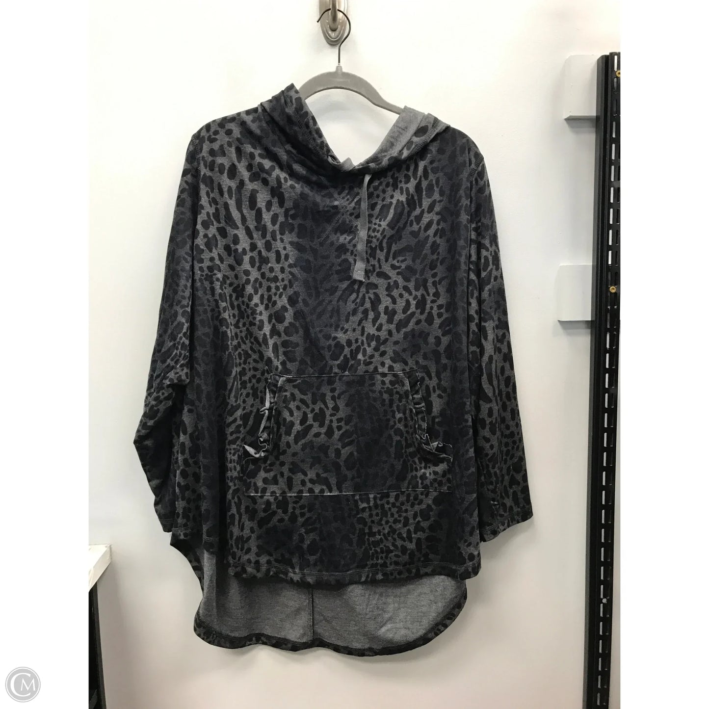 Top Long Sleeve By Philosophy In Animal Print, Size: 3x