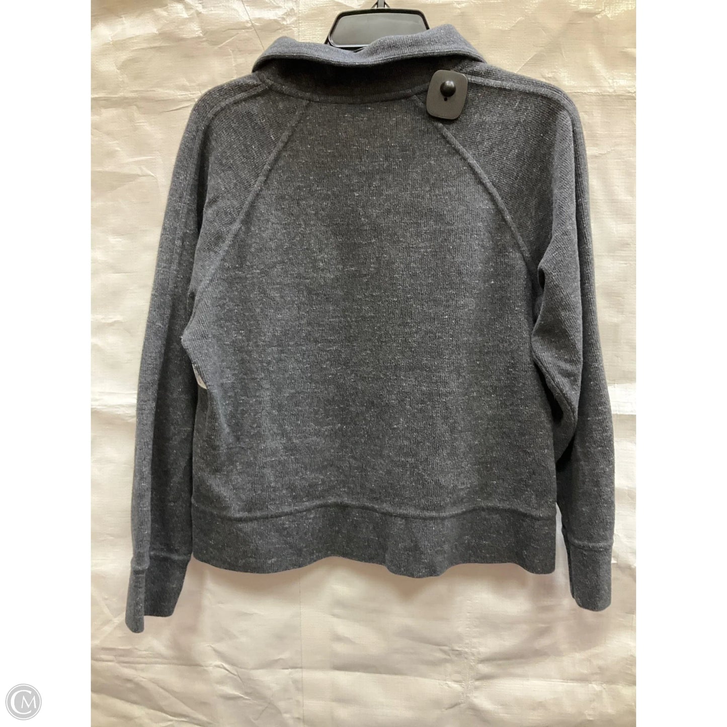 Athletic Top Long Sleeve Collar By Nike Apparel In Grey, Size: S