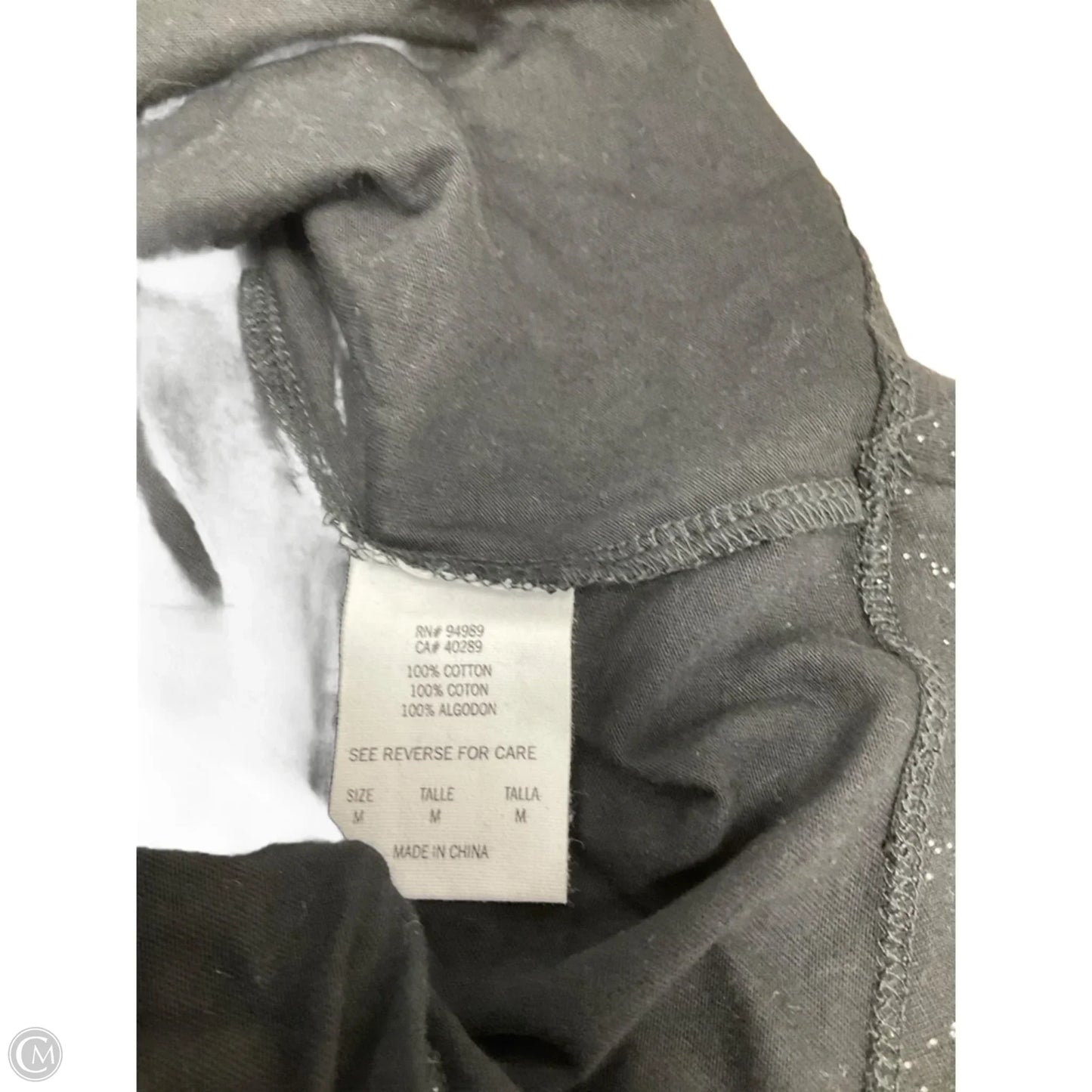 Top Short Sleeve By Clothes Mentor In Black, Size: M