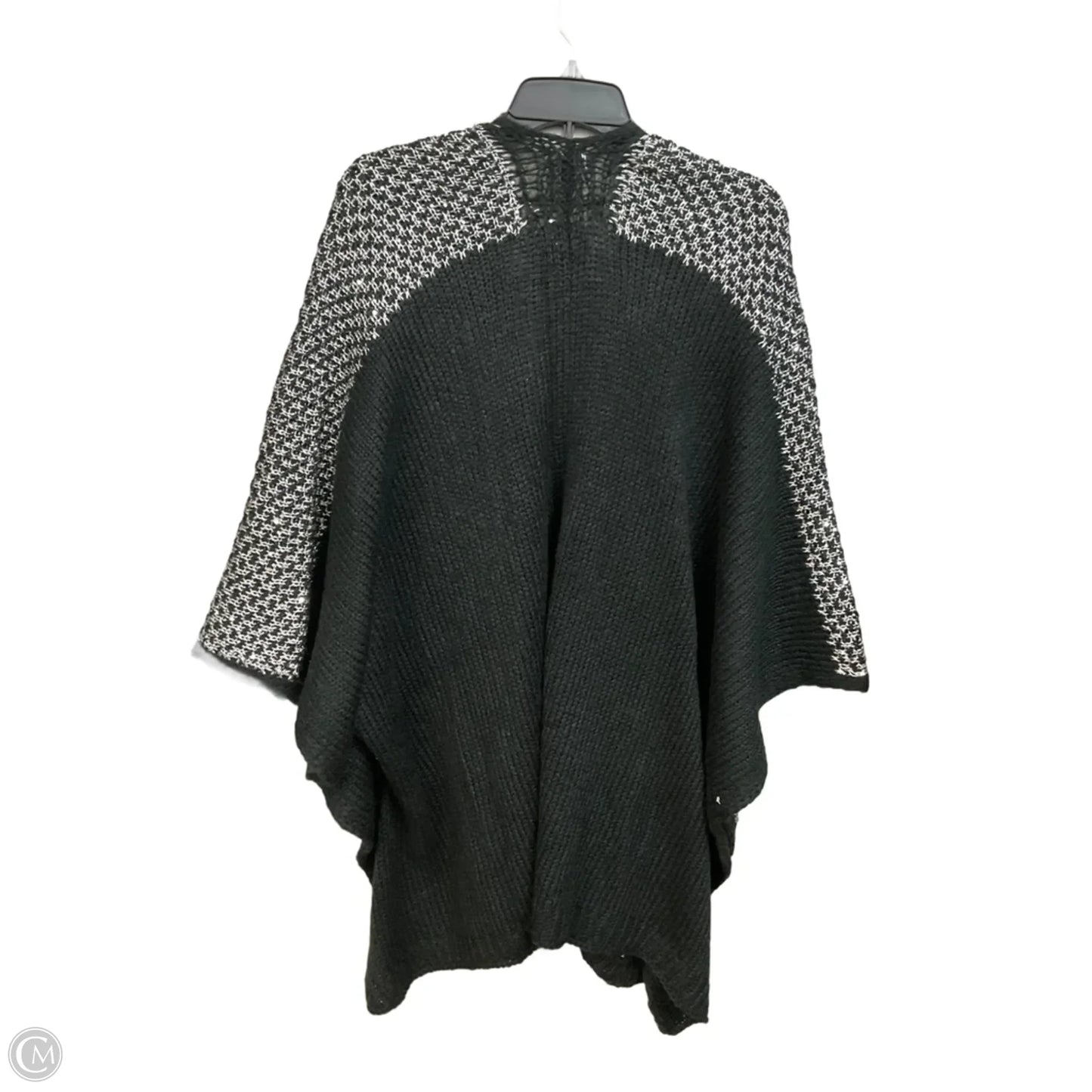 Shawl By Avenue In Black & Silver, Size: Osfm