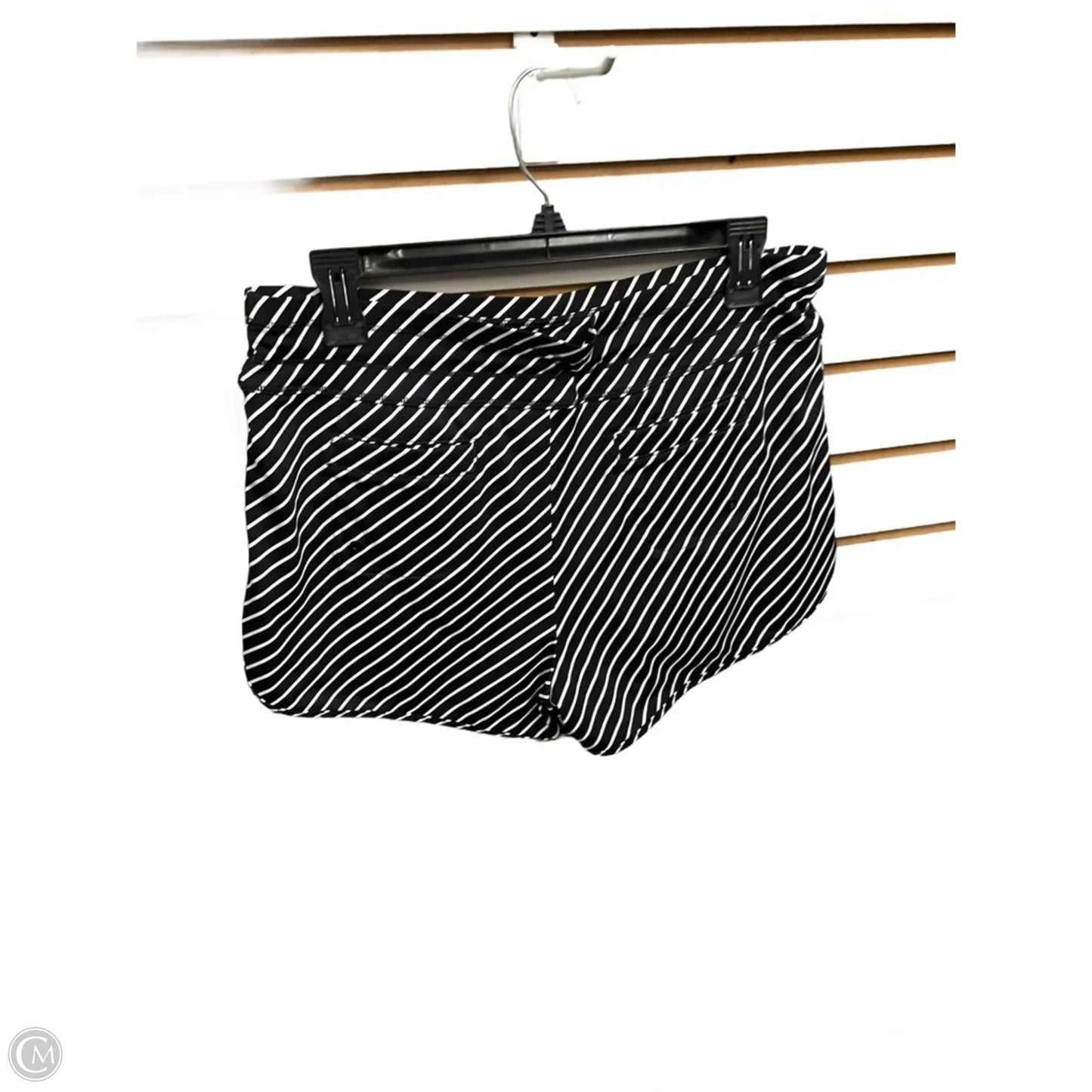 Athletic Shorts By Athleta In Black & White, Size: M