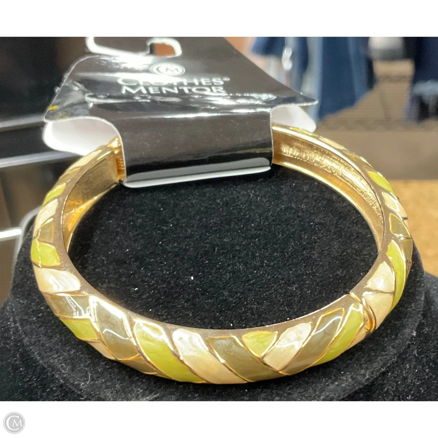 Bracelet Bangle By Clothes Mentor