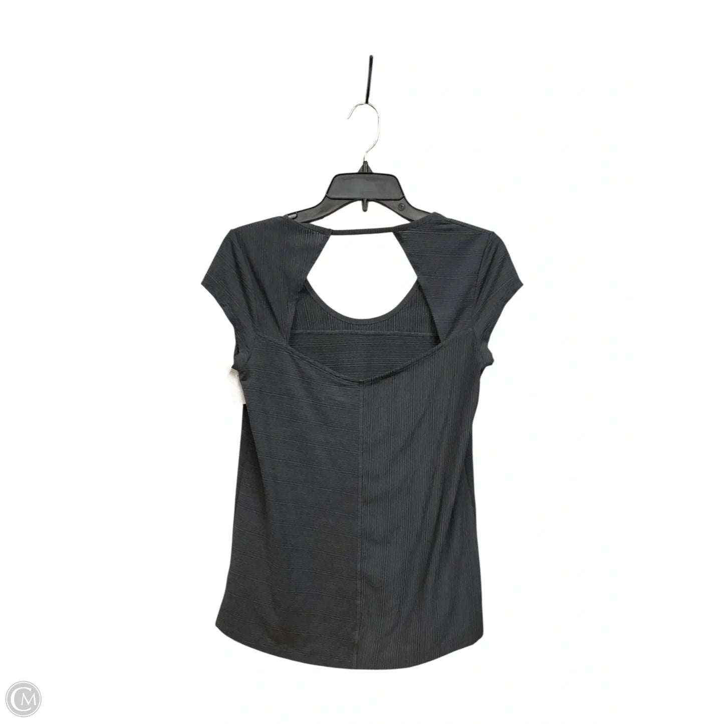 Athletic Top Short Sleeve By Saucony In Grey, Size: S