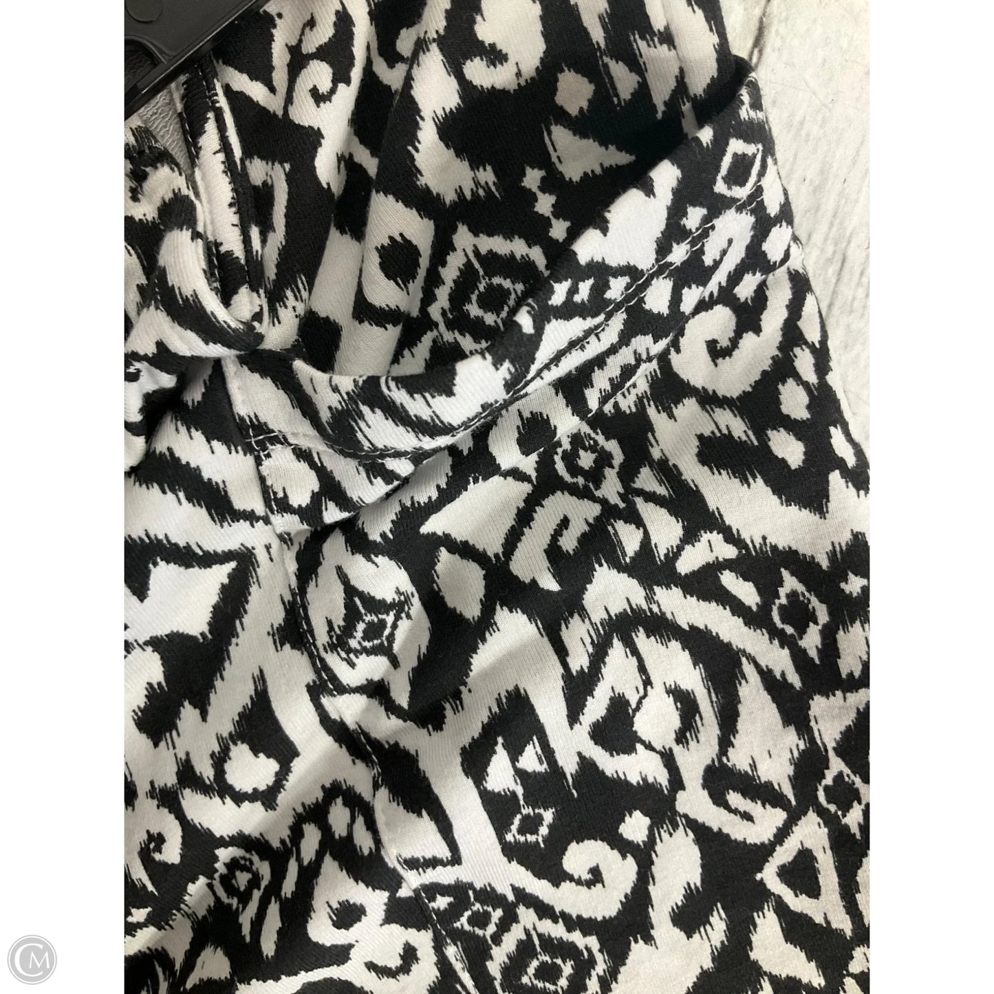 Romper By Clothes Mentor In Black & White, Size: S