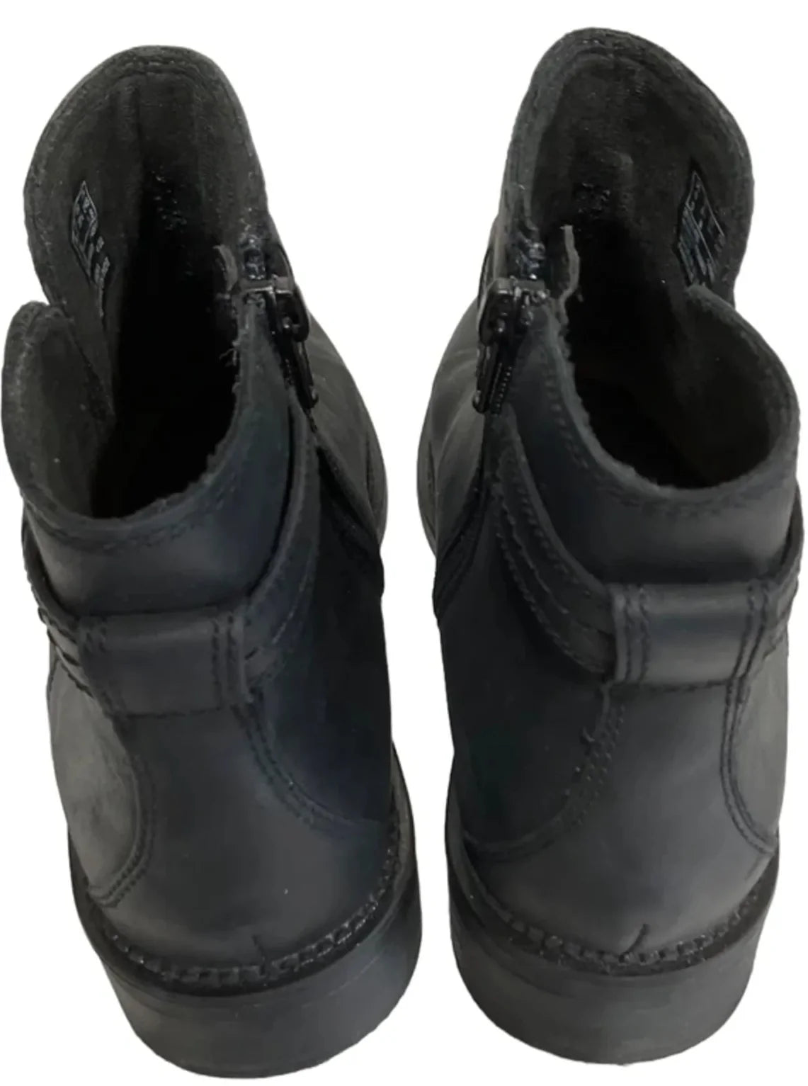 Boots Ankle Flats By Clarks In Black, Size: 8.5