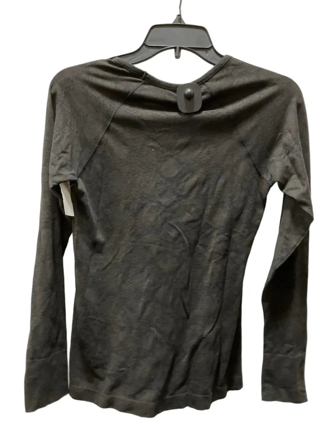 Athletic Top Long Sleeve Crewneck By Athleta In Grey, Size: S