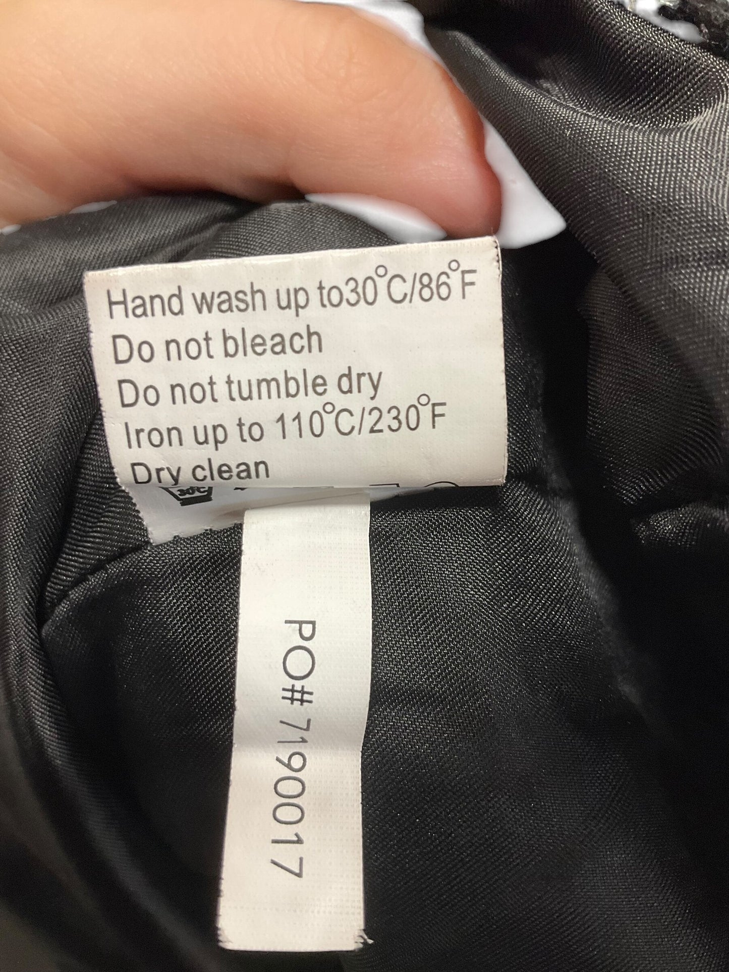 Skirt Mini & Short By Clothes Mentor Size: S