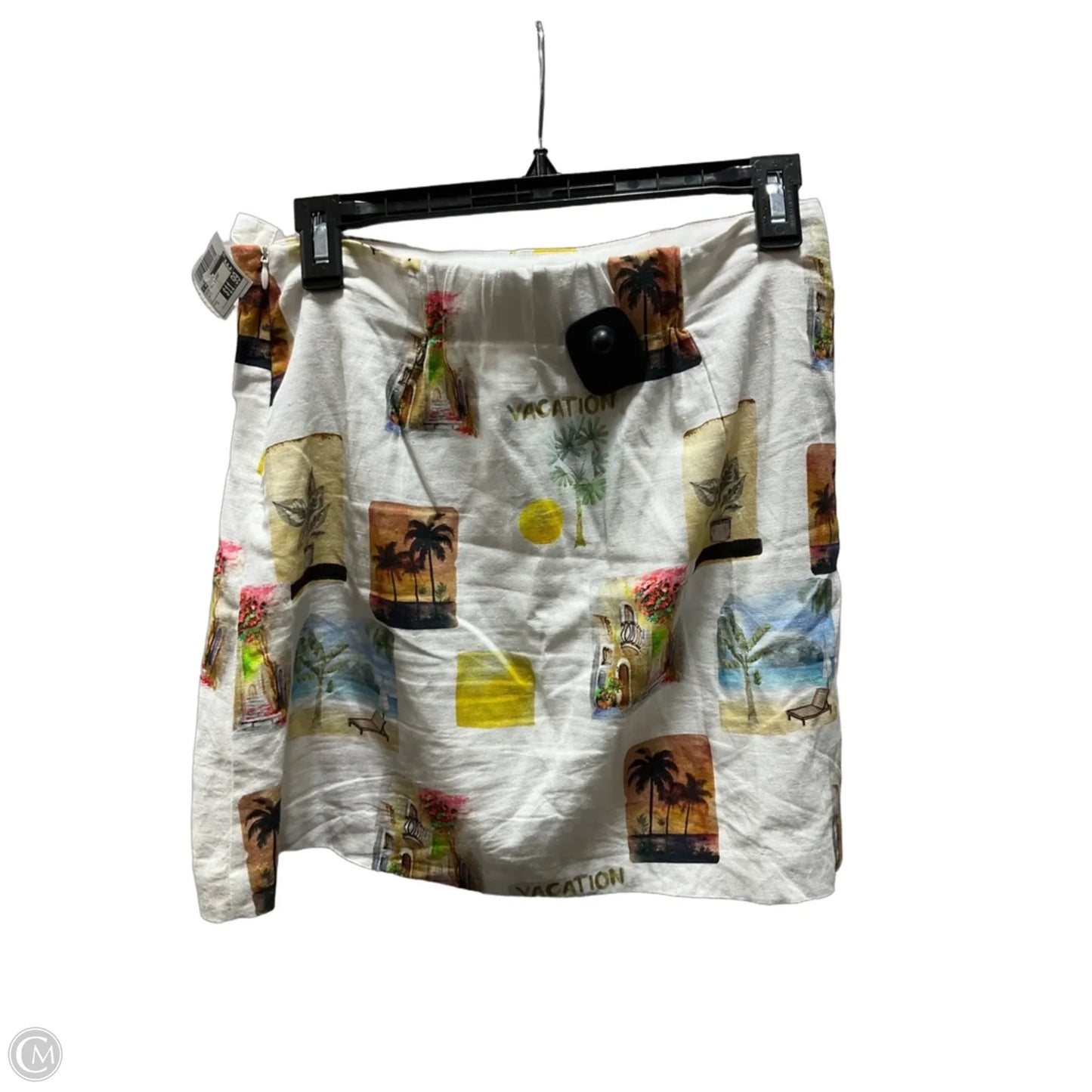 Skirt Mini & Short By C And C In White, Size: S
