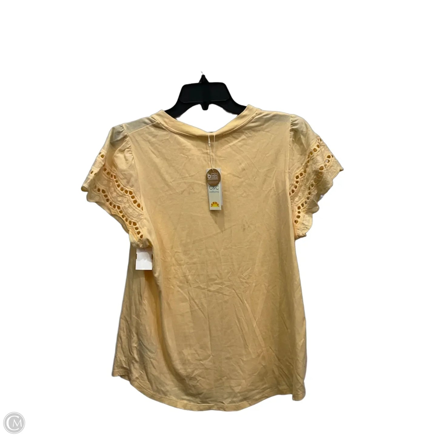 Top Short Sleeve By C And C In Yellow, Size: L