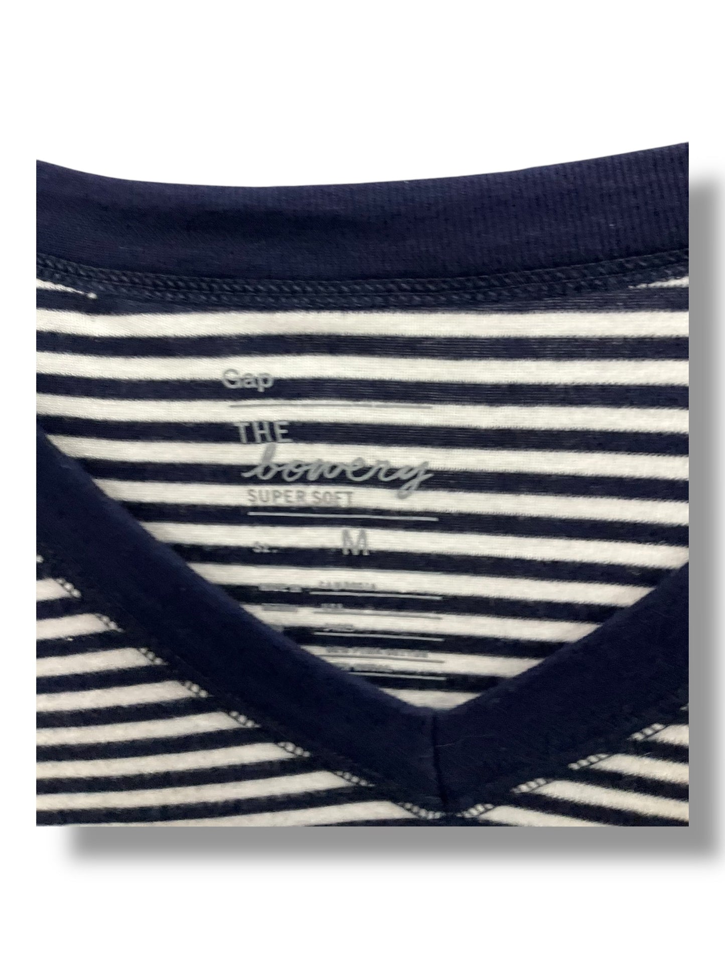 Top Long Sleeve By Gap In Striped Pattern, Size: M