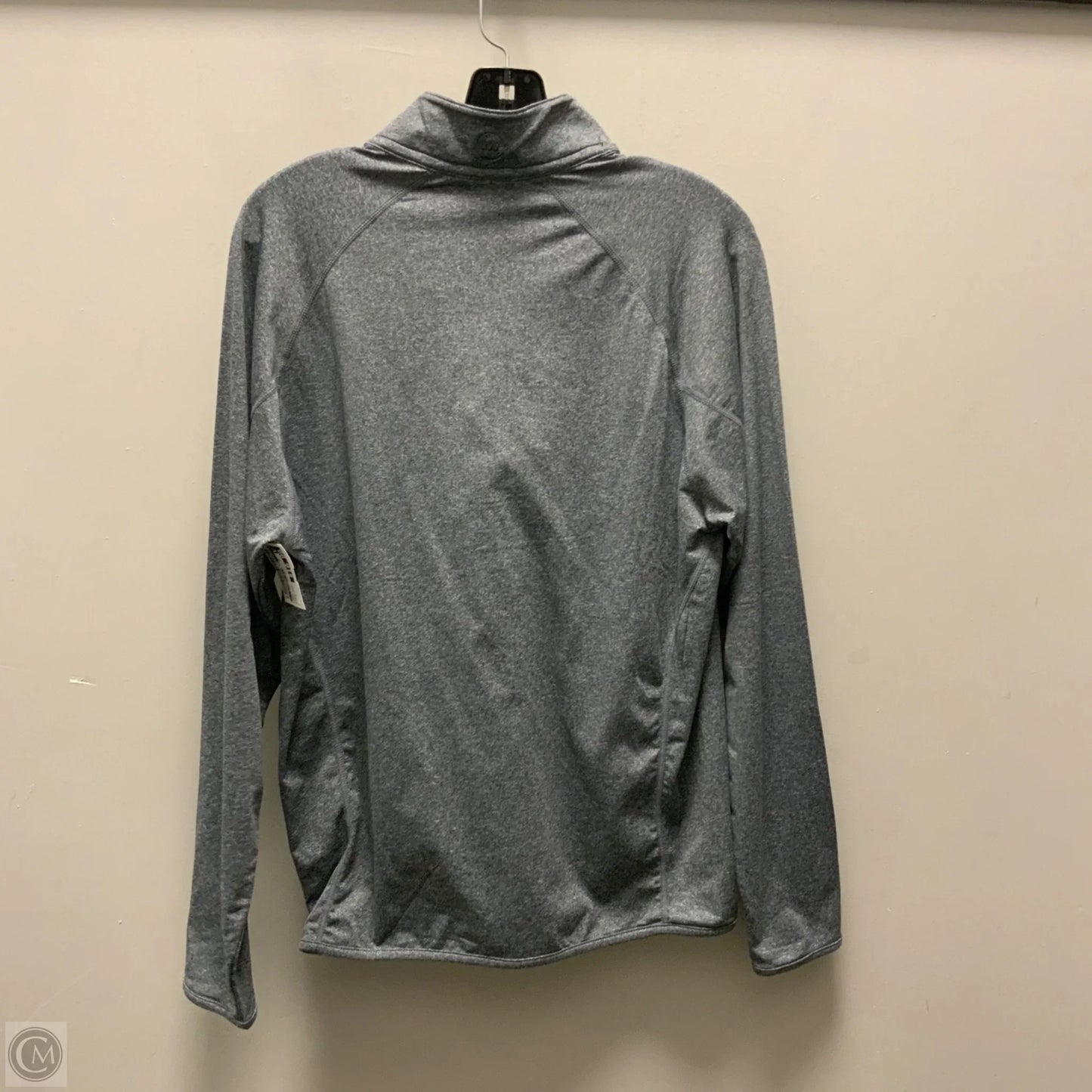 Athletic Top Long Sleeve Collar By Levelwear In Grey, Size: S