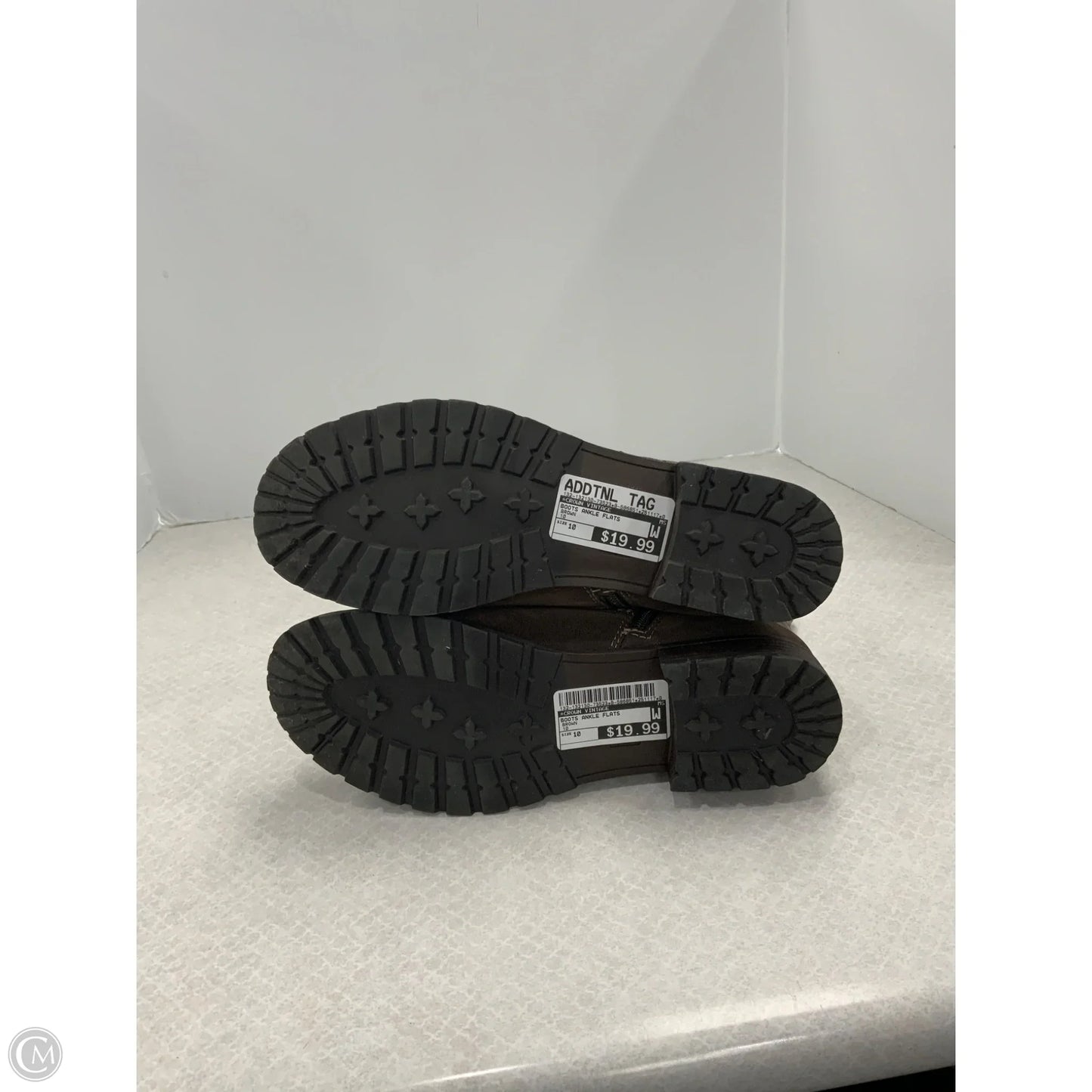 Boots Ankle Flats By Crown Vintage In Brown, Size: 10