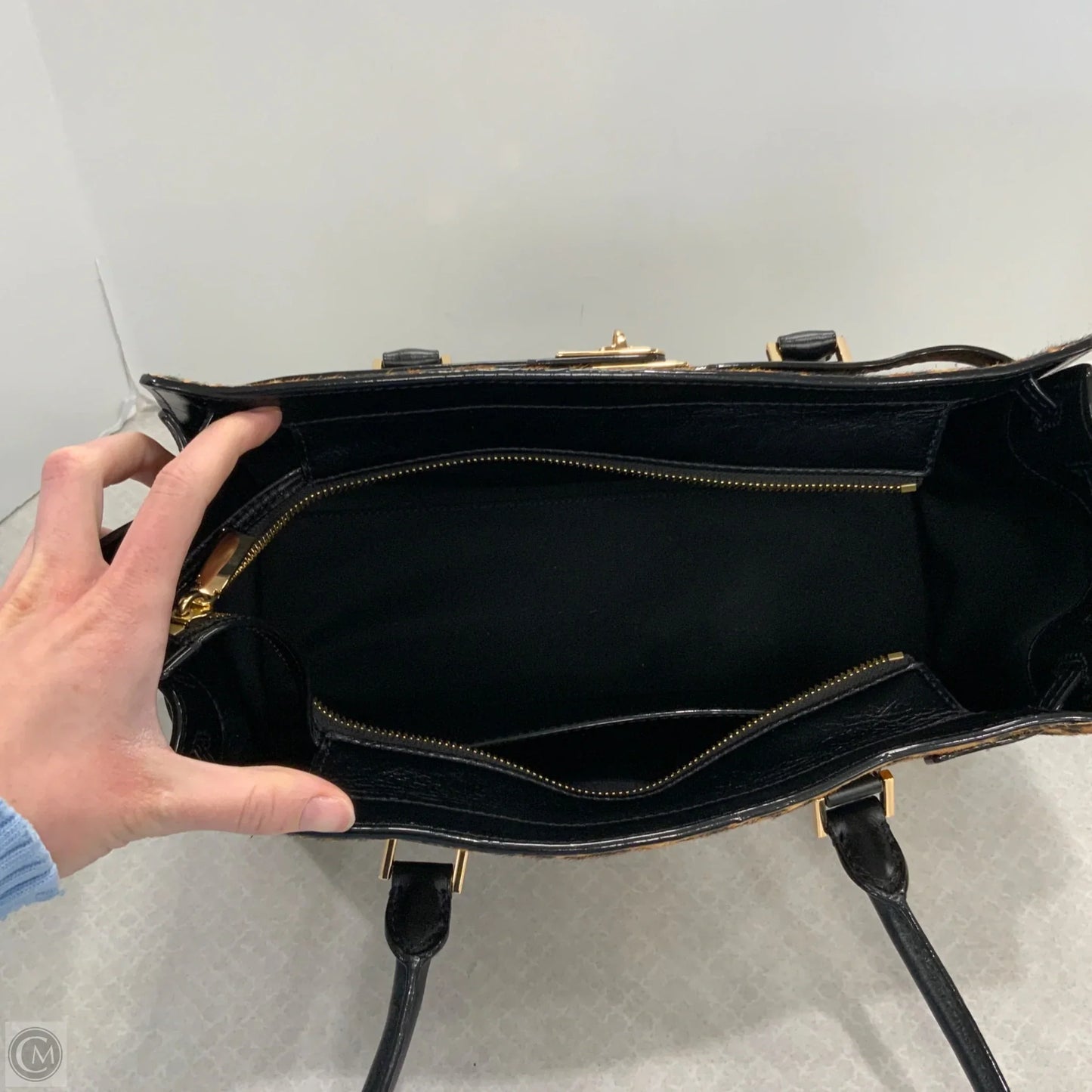 Handbag Designer By Michael Kors, Size: Medium