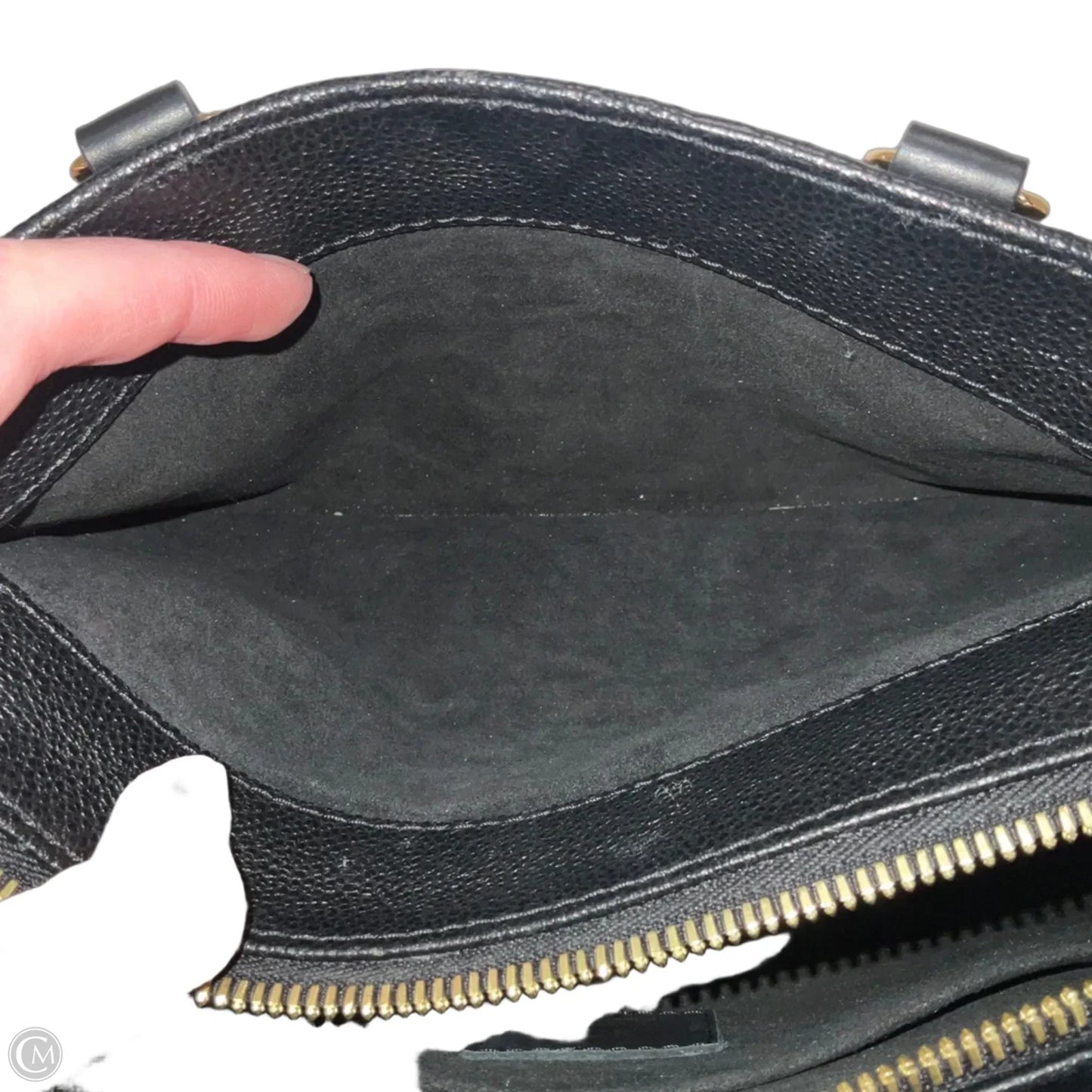 Handbag Luxury Designer By Louis Vuitton, Size: Medium