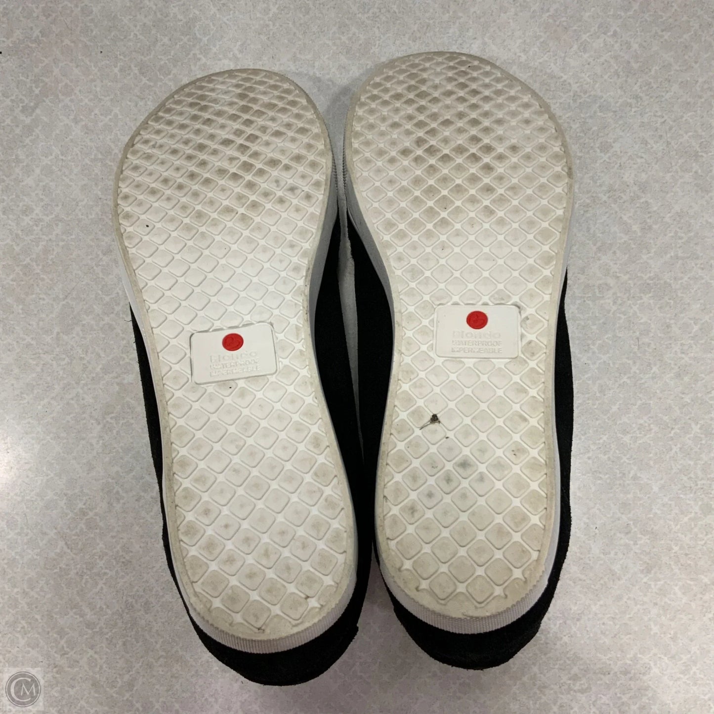 Shoes Flats By Blondo In Black, Size: 8