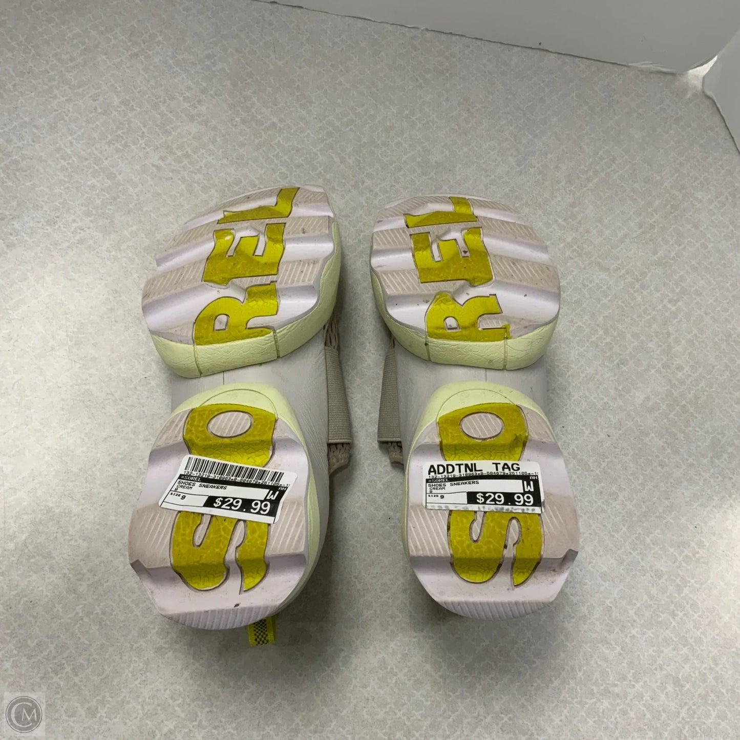 Shoes Sneakers By Sorel In Cream, Size: 9