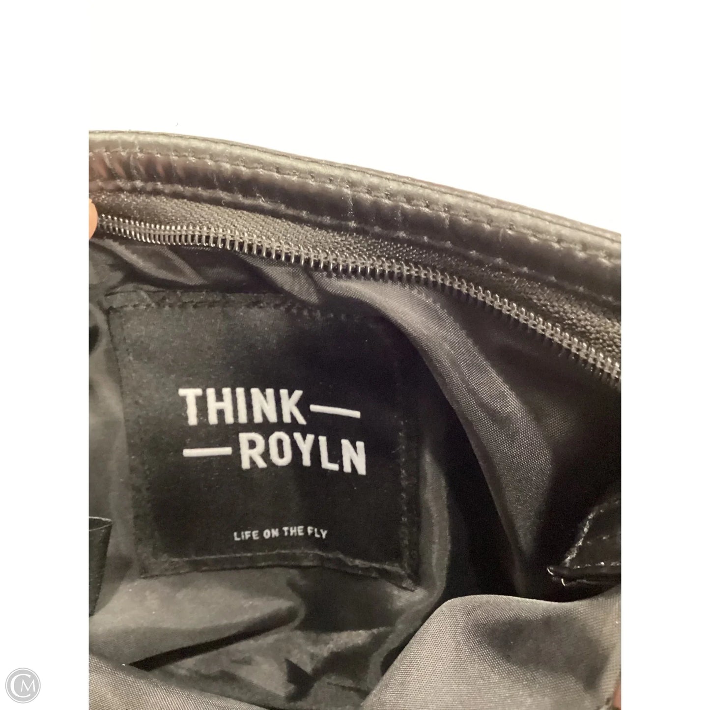 Crossbody By Think Royln, Size: Small