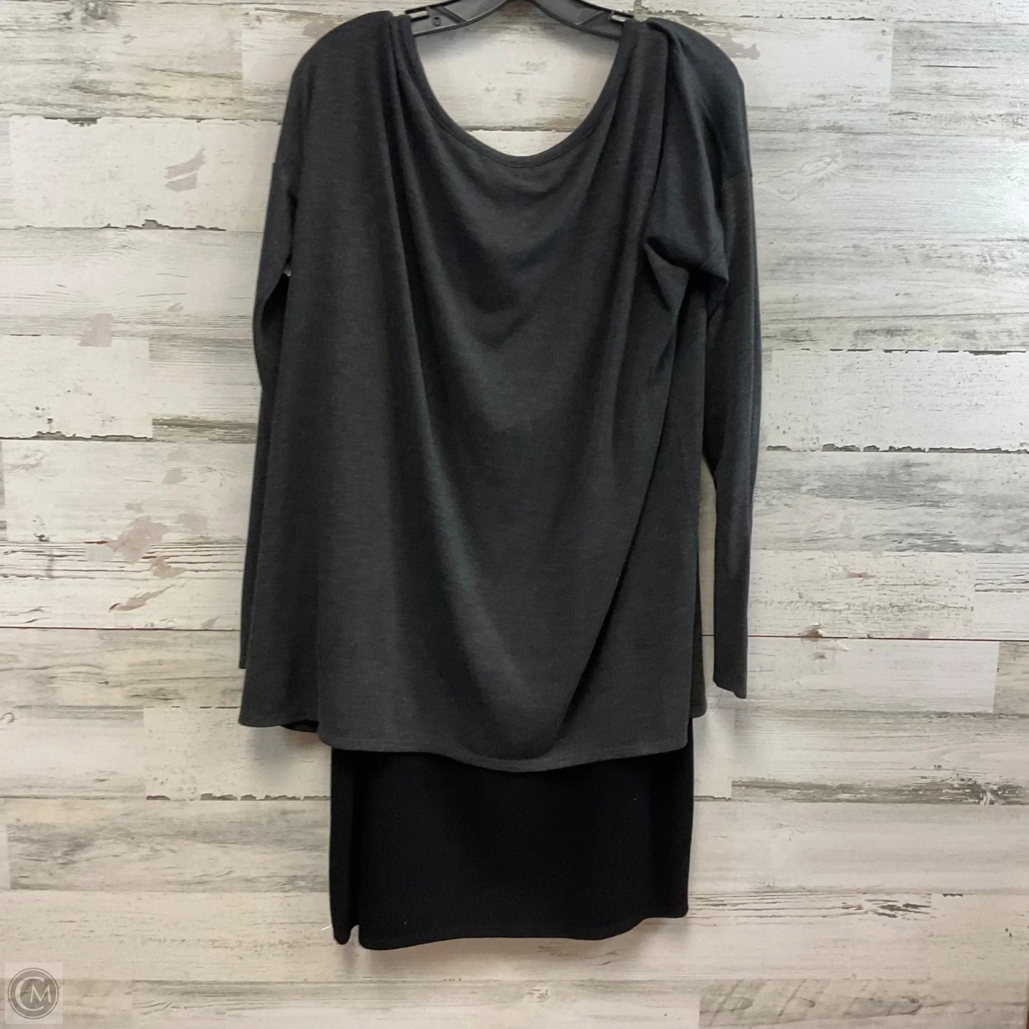 Dress Casual Short By Bailey 44 In Black & Grey, Size: L