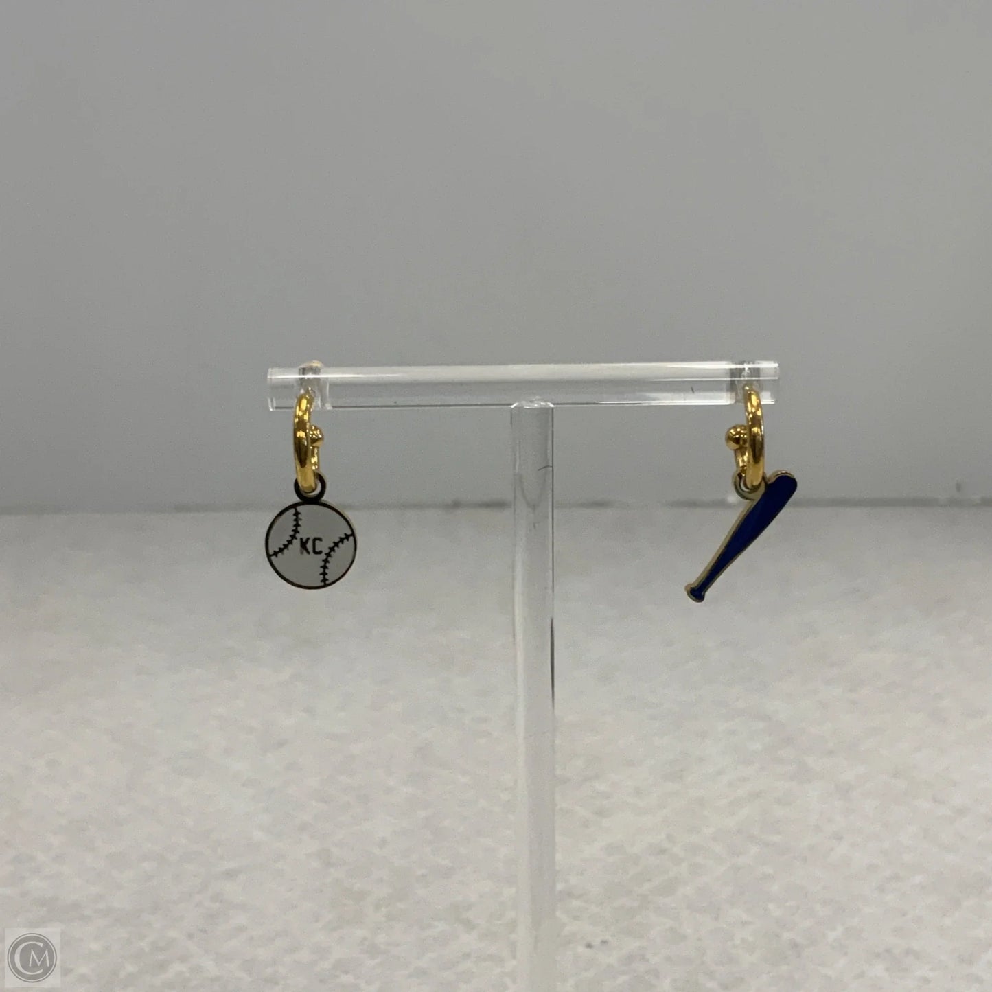 Earrings Other By Cme