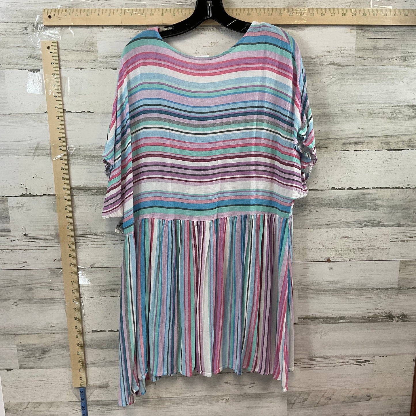 Blouse Short Sleeve By Chicsoul  Size: 3x