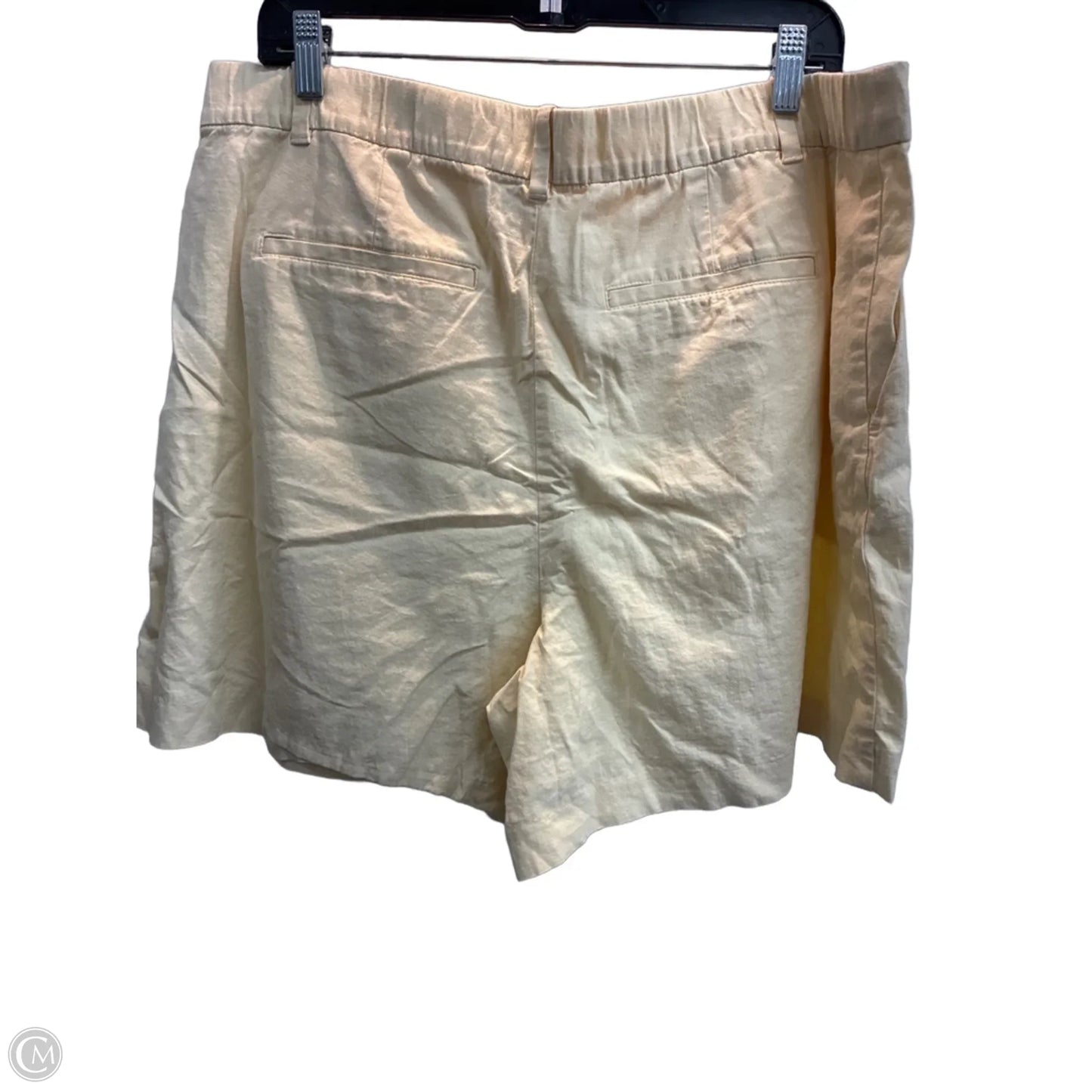 Shorts By Gap In Yellow, Size: 16