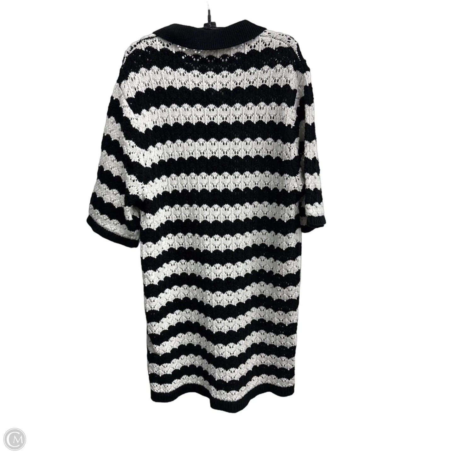 Tunic Short Sleeve By New York And Co In Striped Pattern, Size: M