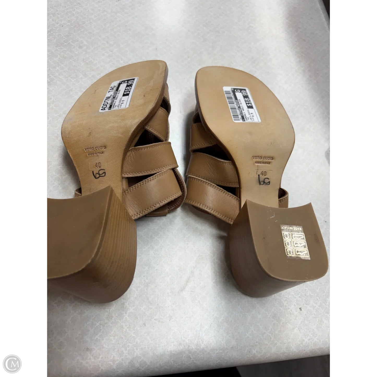 Sandals Heels Block By Clothes Mentor In Tan, Size: 9.5