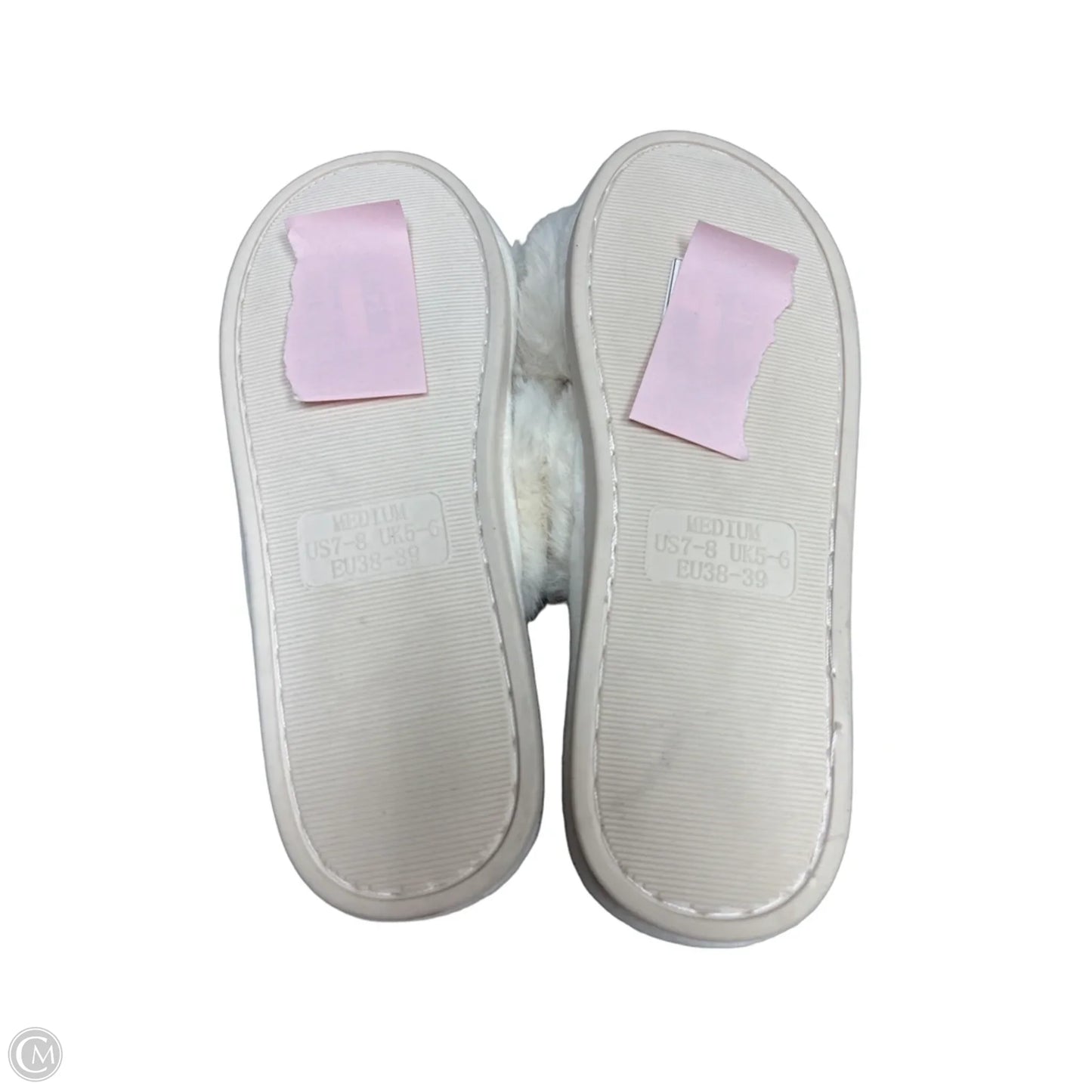 Slippers By Clothes Mentor In Cream, Size: 9.5