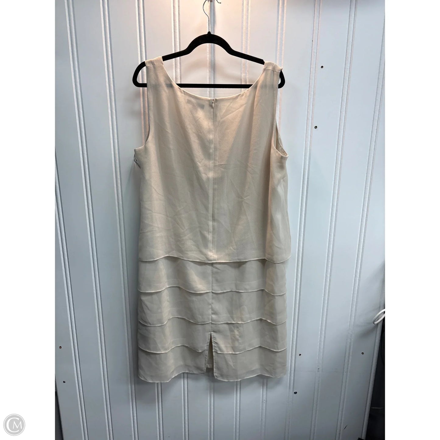Dress Party Midi By Clothes Mentor In Taupe, Size: 1x