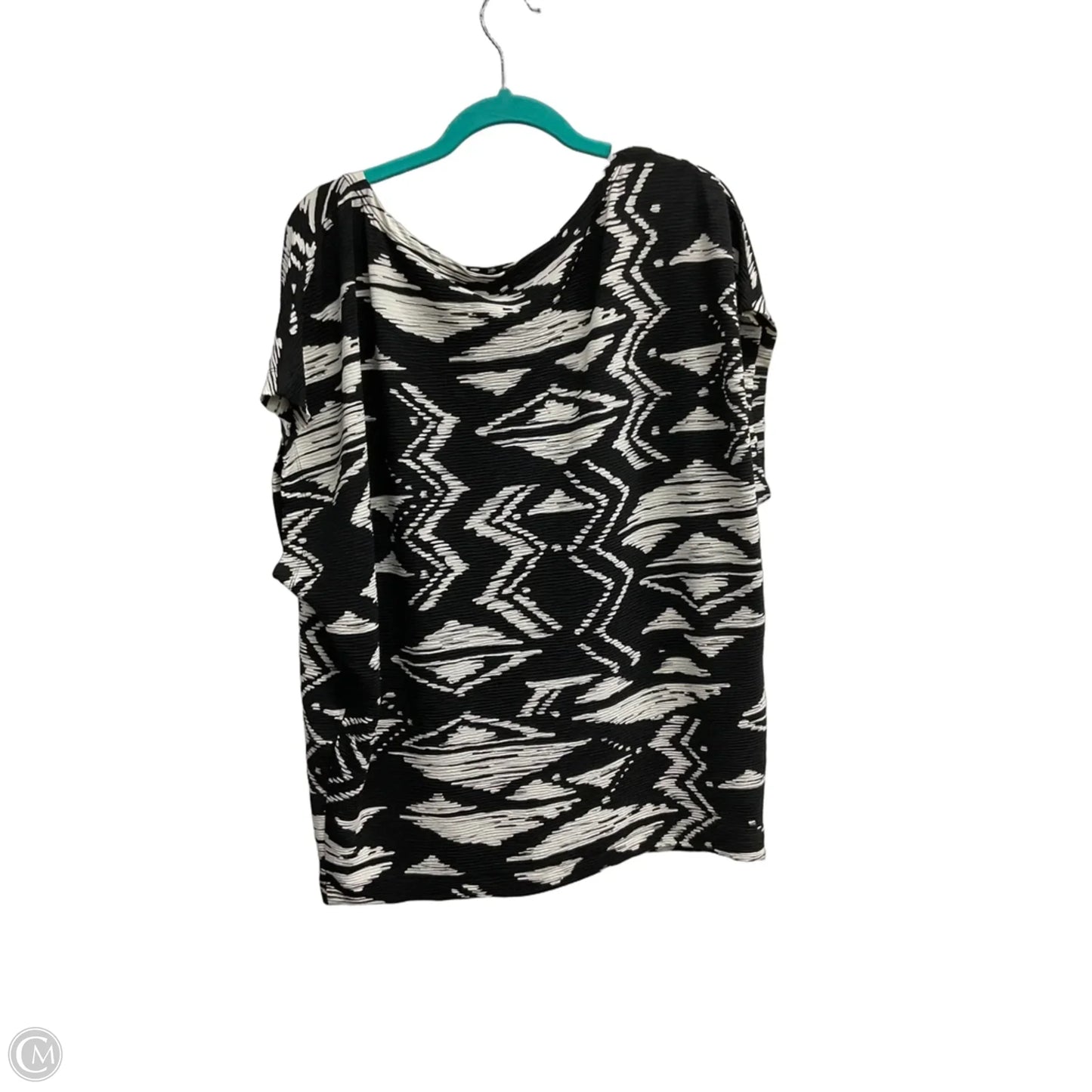 Top Short Sleeve By Chicos In Black & Cream, Size: M