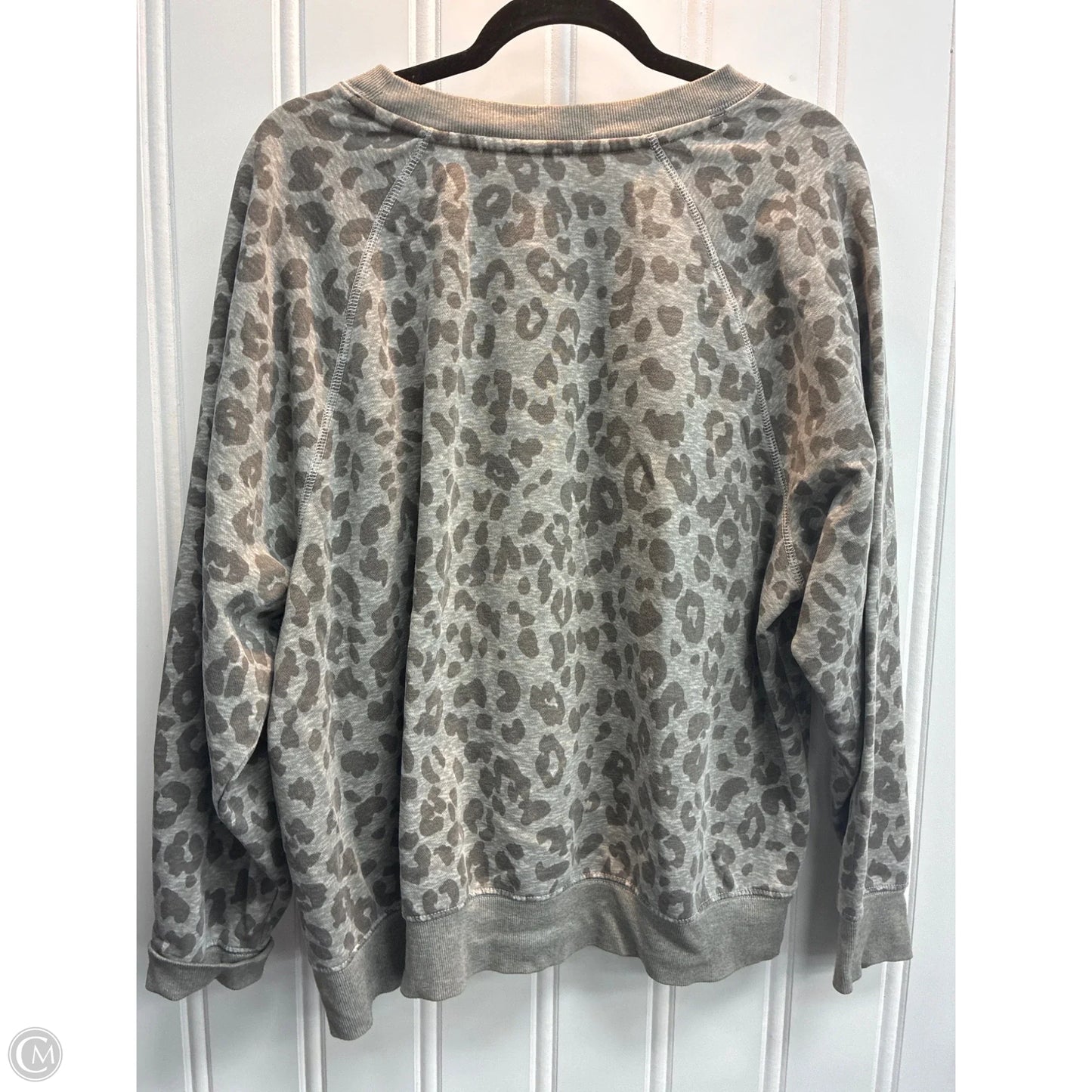 Sweatshirt Crewneck By Old Navy In Animal Print, Size: Xxl