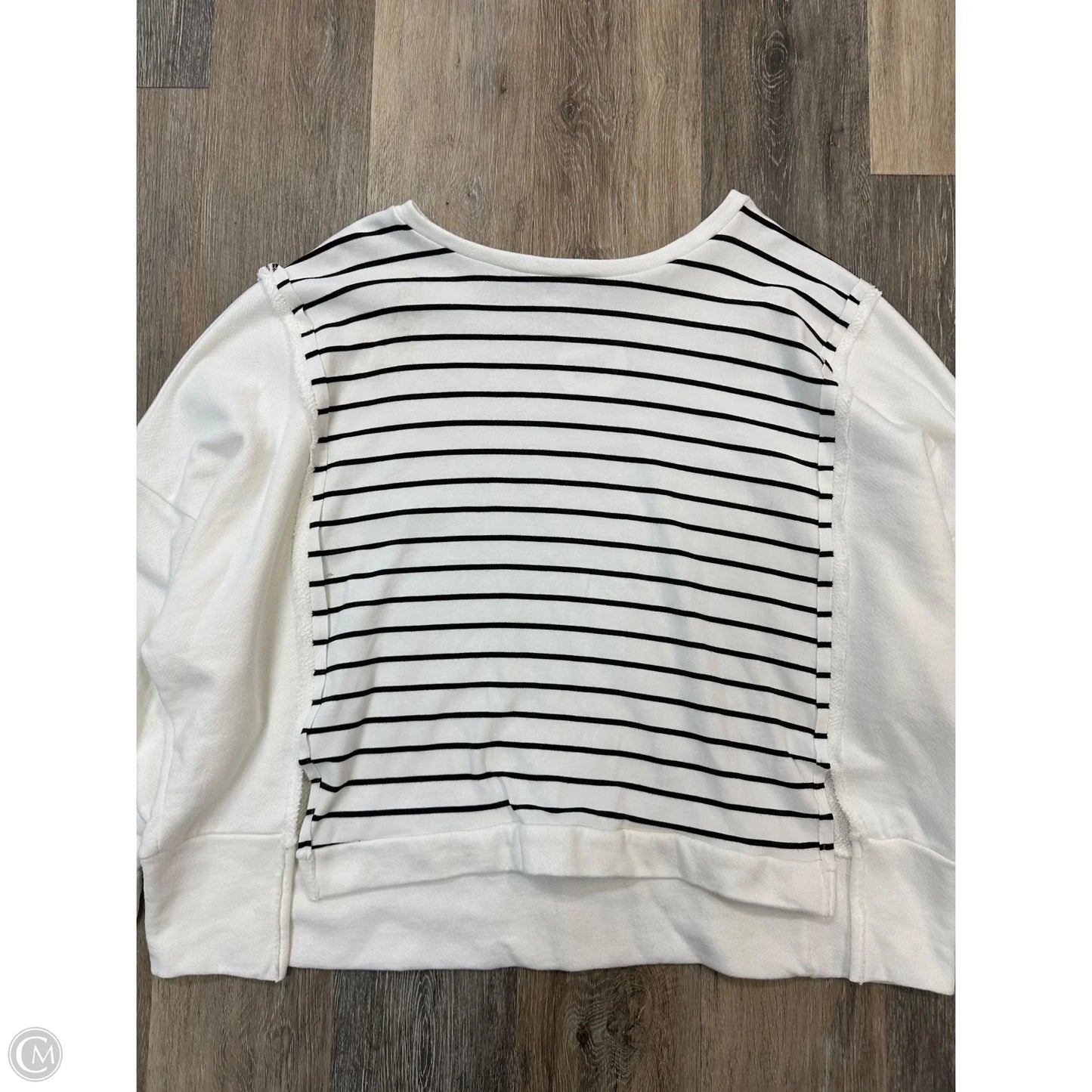 Top Long Sleeve By Bucketlist In Striped Pattern, Size: L