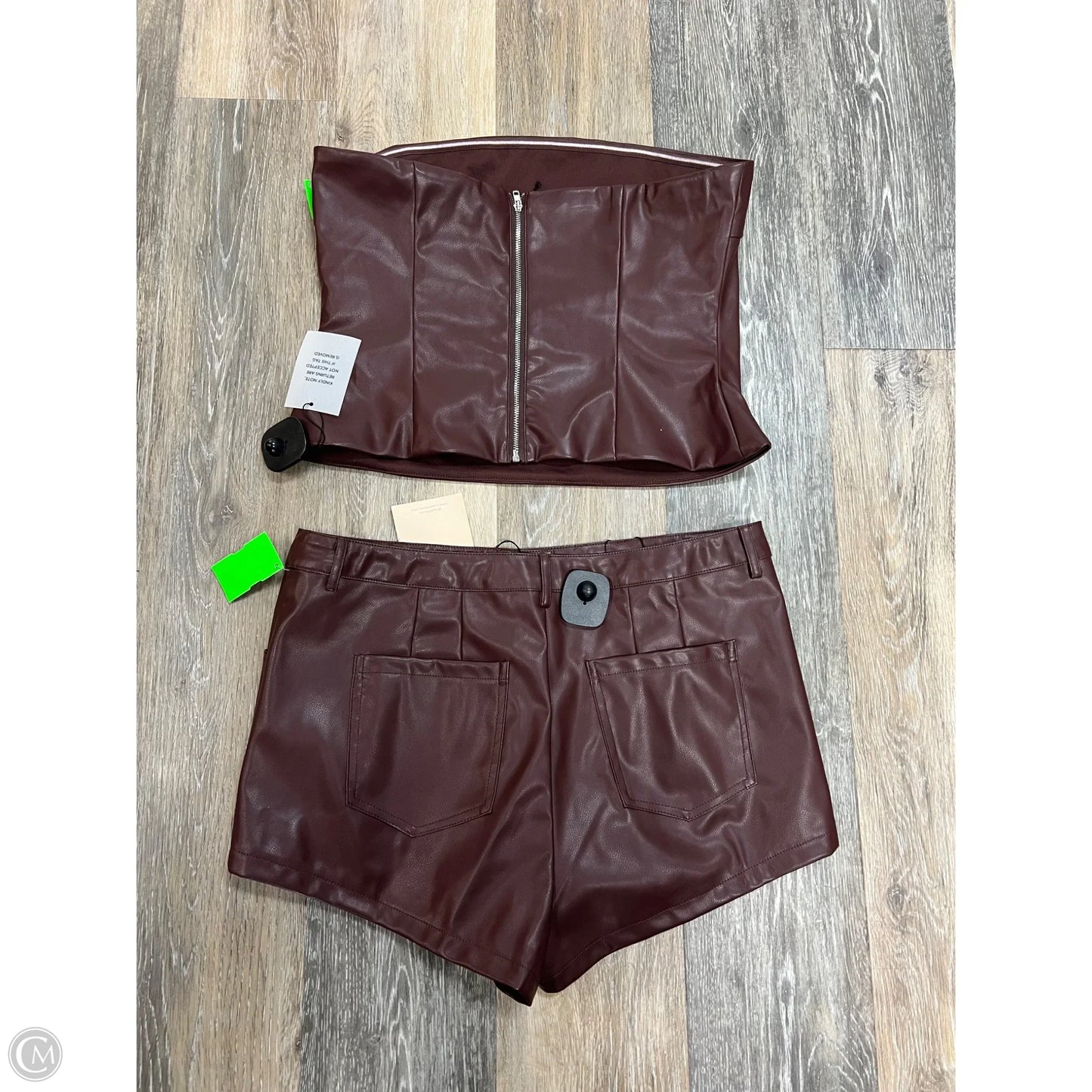 Shorts Set By Superdown In Brown, Size: L