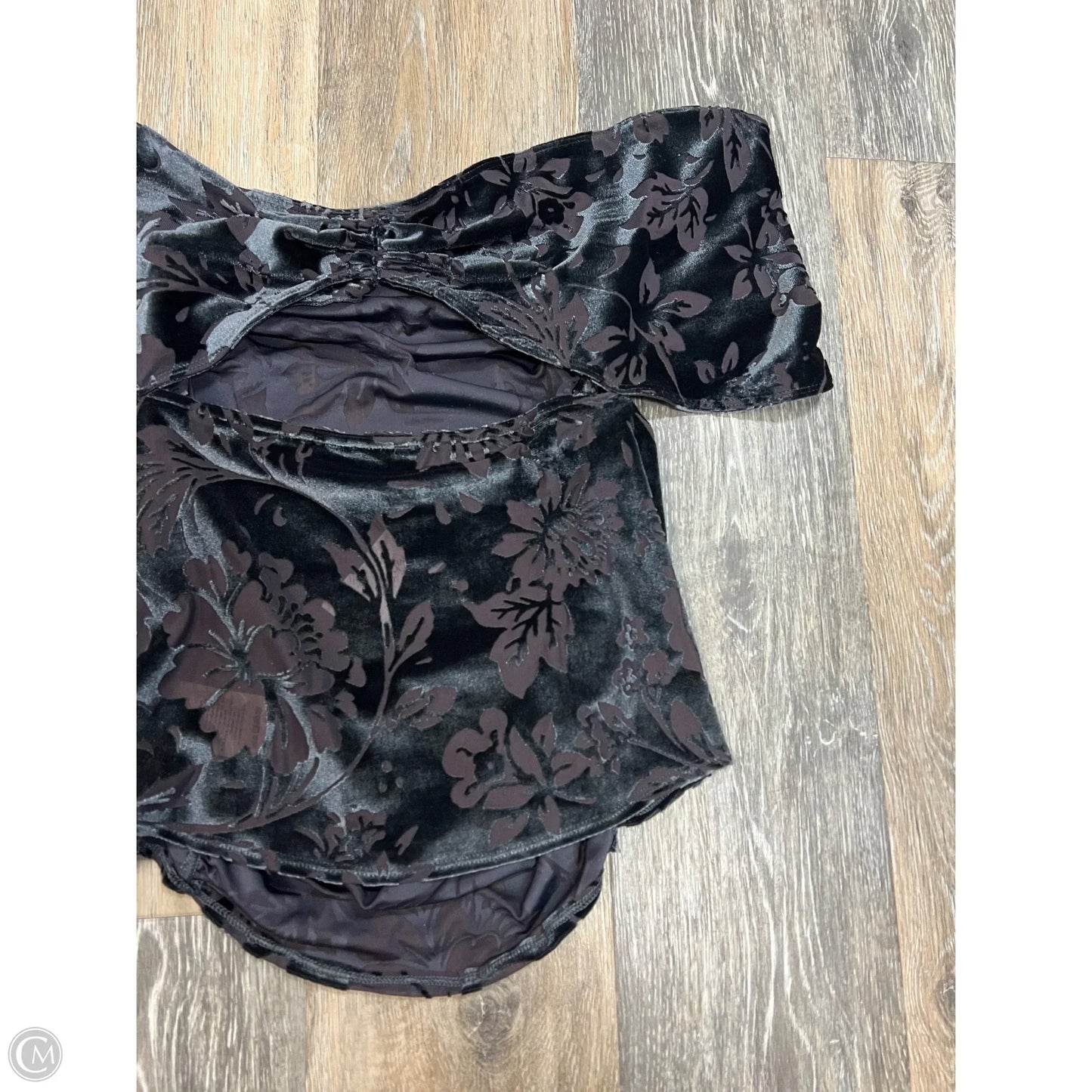 Blouse Short Sleeve By Free People In Grey, Size: L