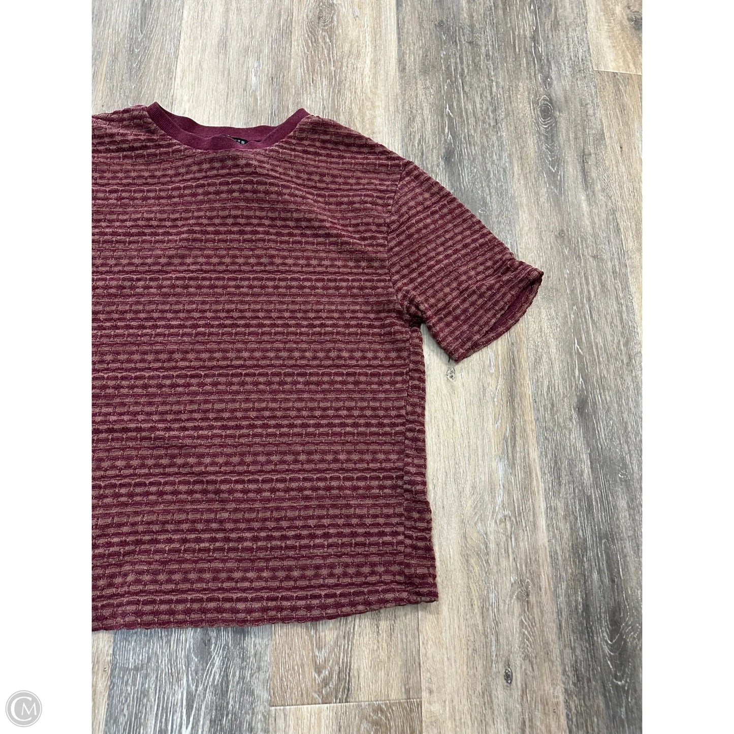 Top Short Sleeve By Zara In Maroon, Size: M