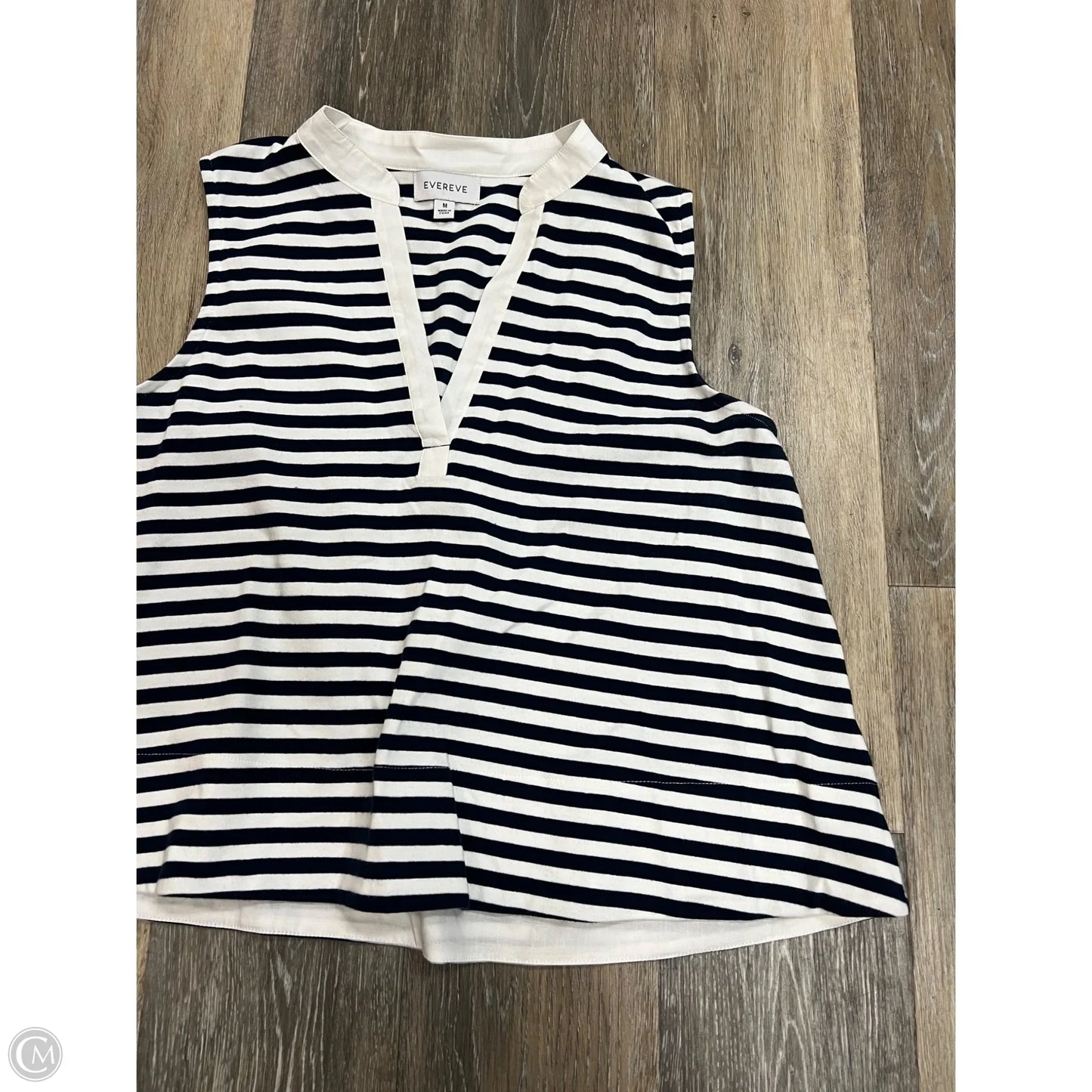 Top Sleeveless By Evereve In Striped Pattern, Size: M