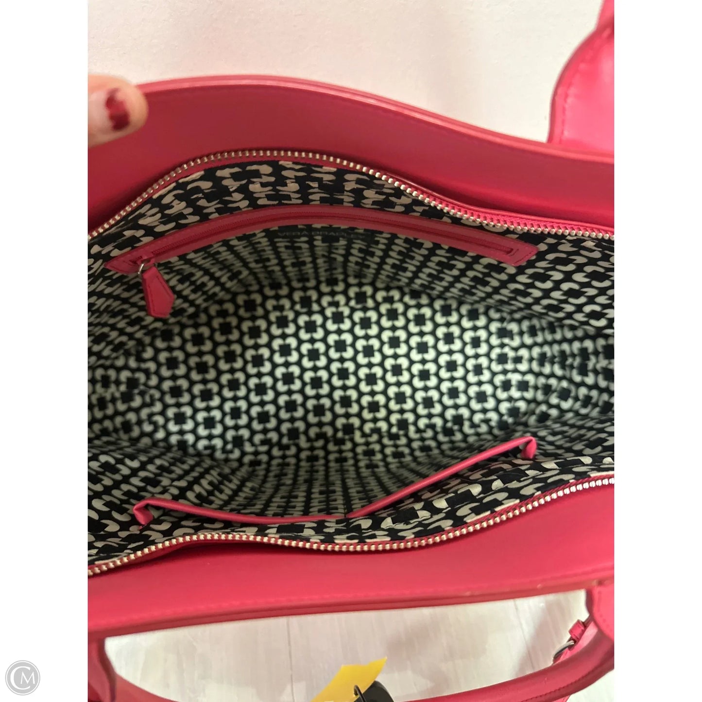 Handbag By Vera Bradley, Size: Large