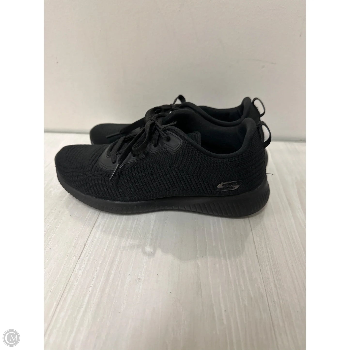 Shoes Athletic By Skechers In Black, Size: 8