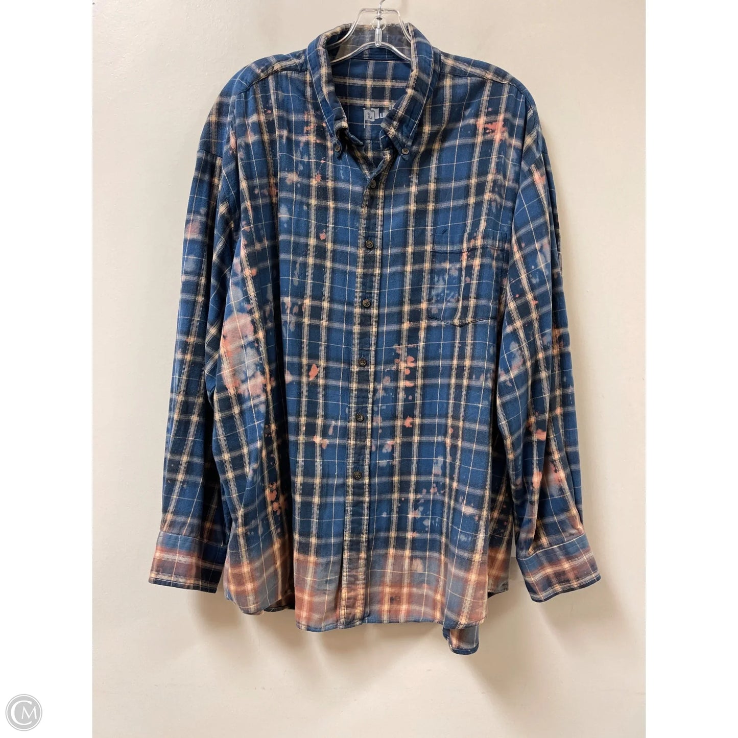 Blouse Long Sleeve By Clothes Mentor In Plaid Pattern, Size: L