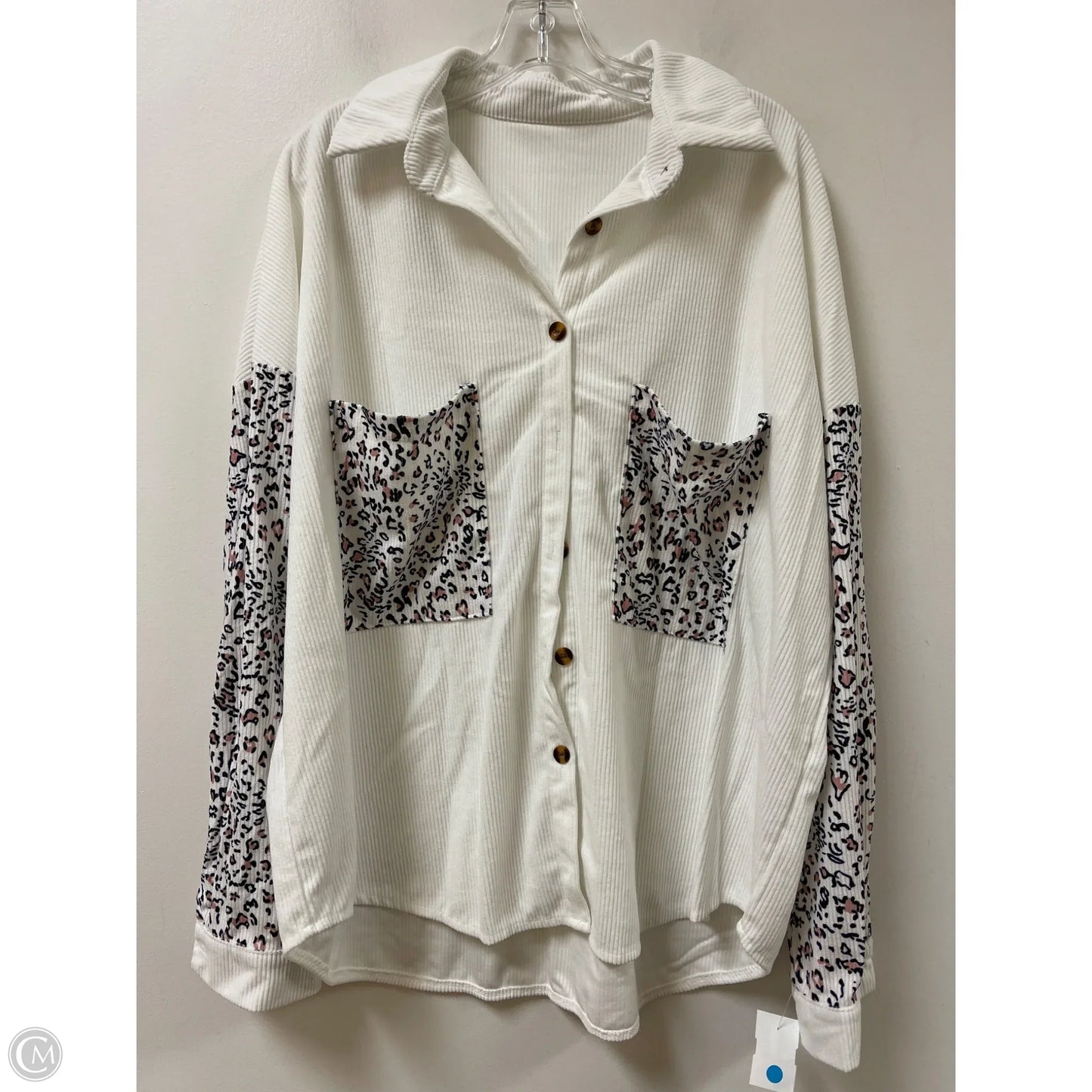 Jacket Shirt By Clothes Mentor In White, Size: 1x