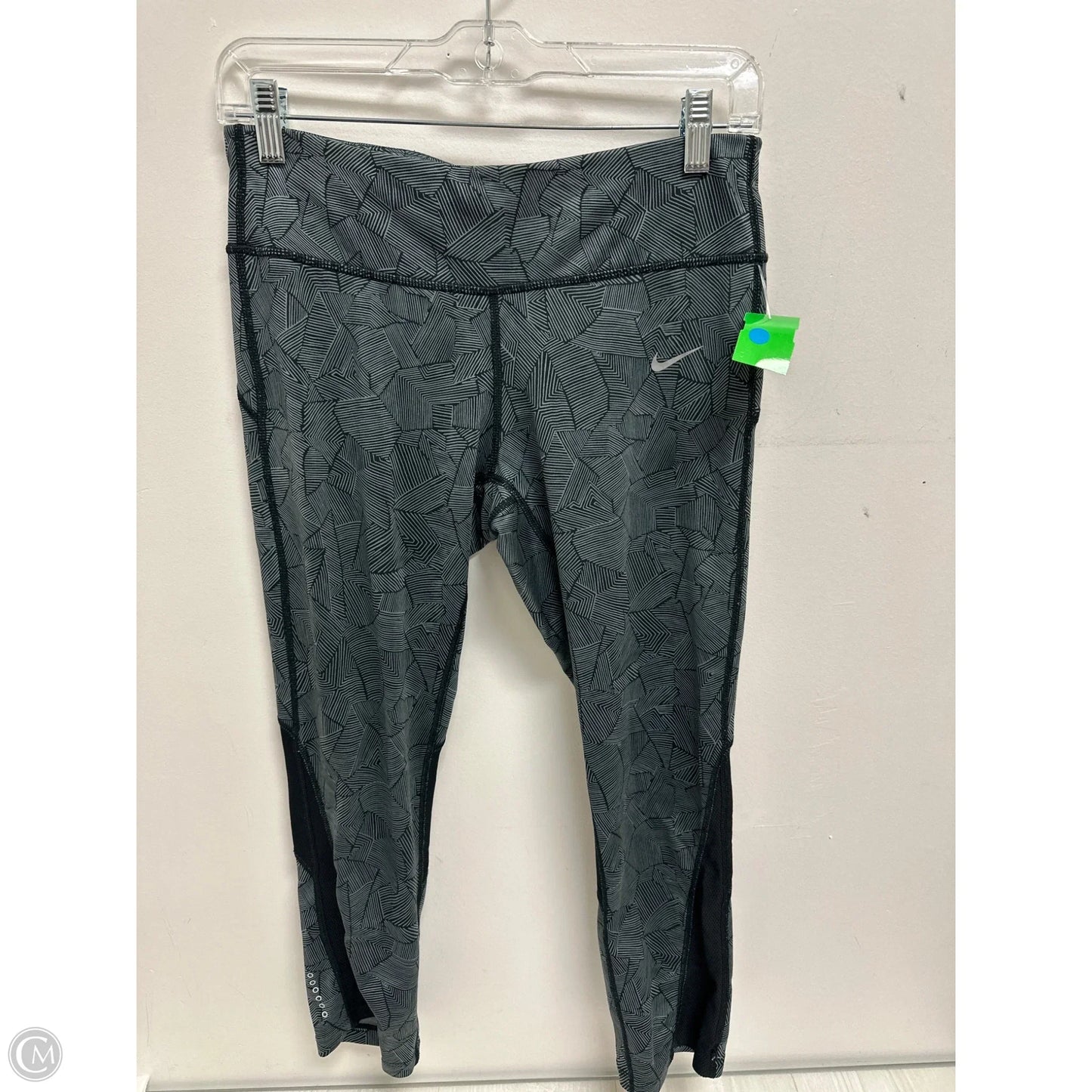 Athletic Capris By Nike In Grey, Size: M